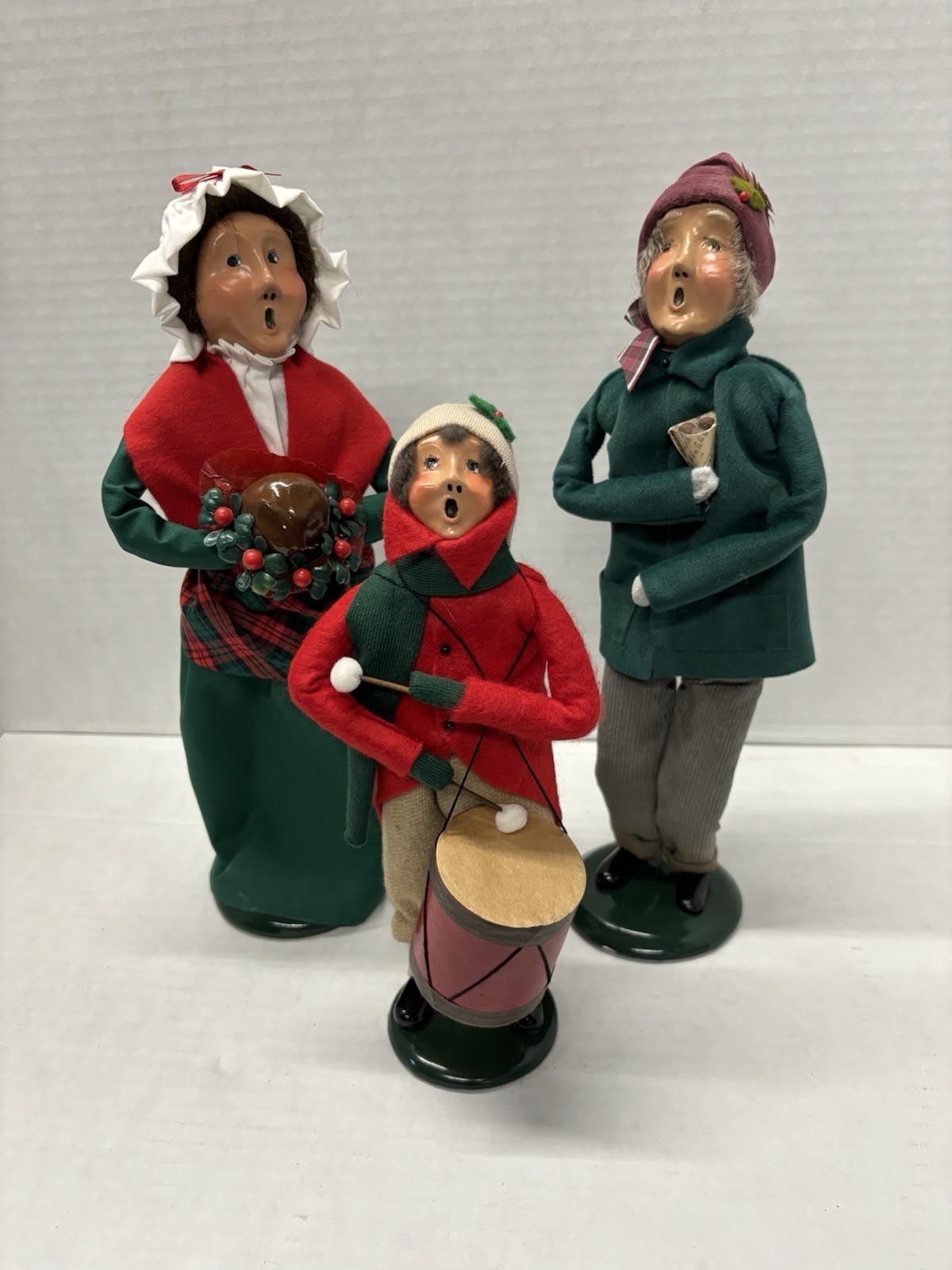 Byers’ Choice Carolers CHRISTMAS FAMILY