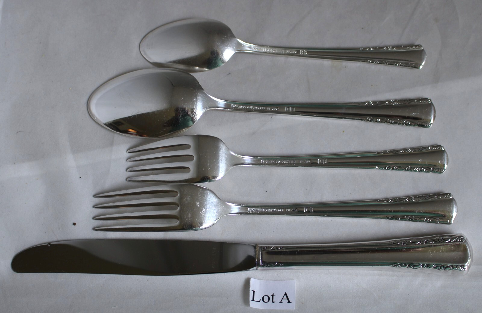 International Silver Holmes & Edwards May Queen 5 Piece Place Setting