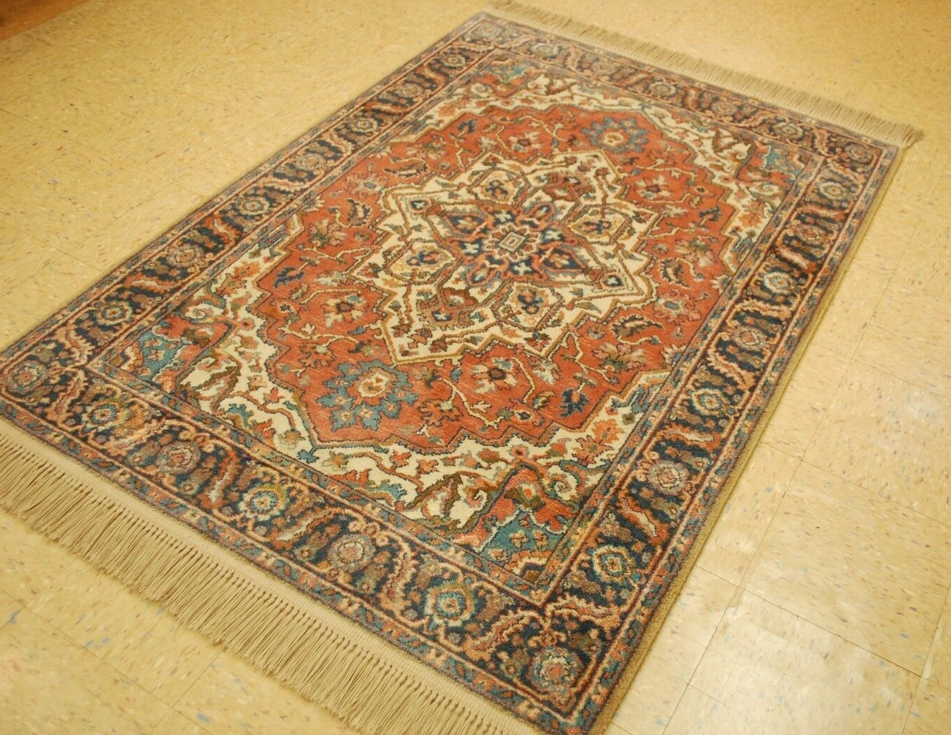 MINT AUTHENTIC AMERICAN KARASTAN ANTIQUE SERAPI PATTERN#744 RUG CARPET 4’3″ X 6′