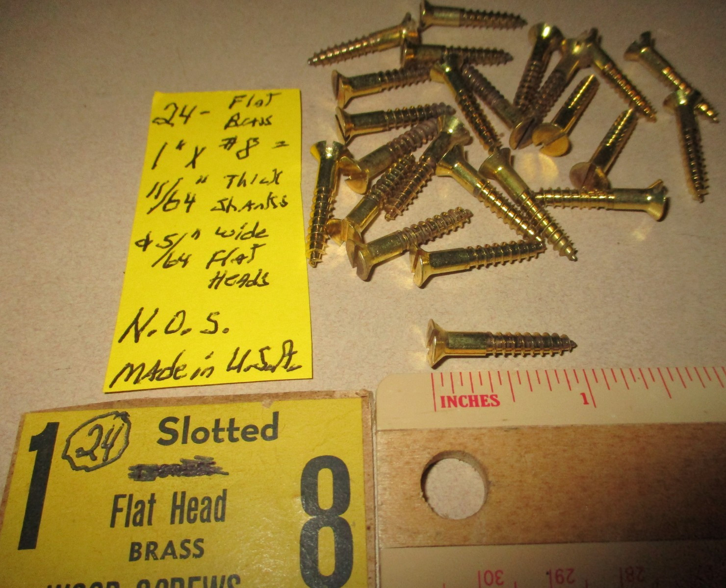 24–VINTAGE SOLID BRASS WOOD SCREWS WITH FLAT SLOT HEADS, 1″ LONG X #8=11/64″