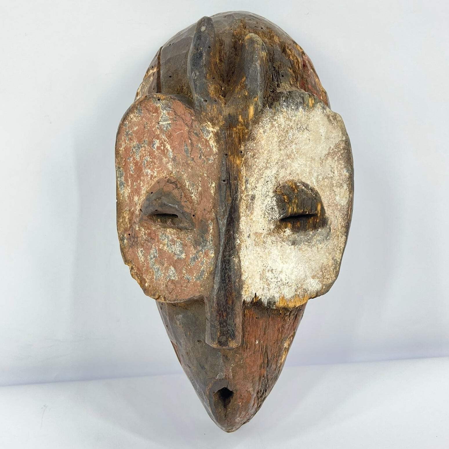 Bembe Mask Congo