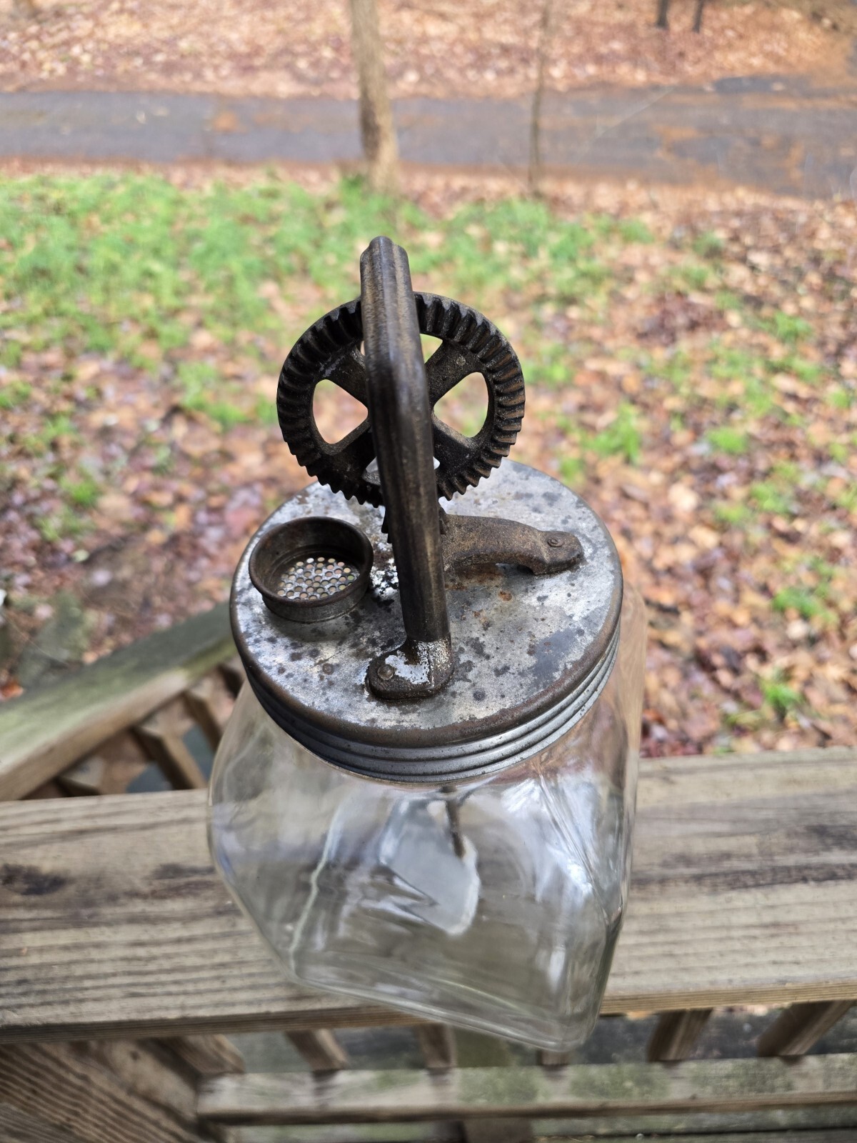 Butter Churn 6 Quart With Metal Paddles. No Brand Name & Surface Rust On Top