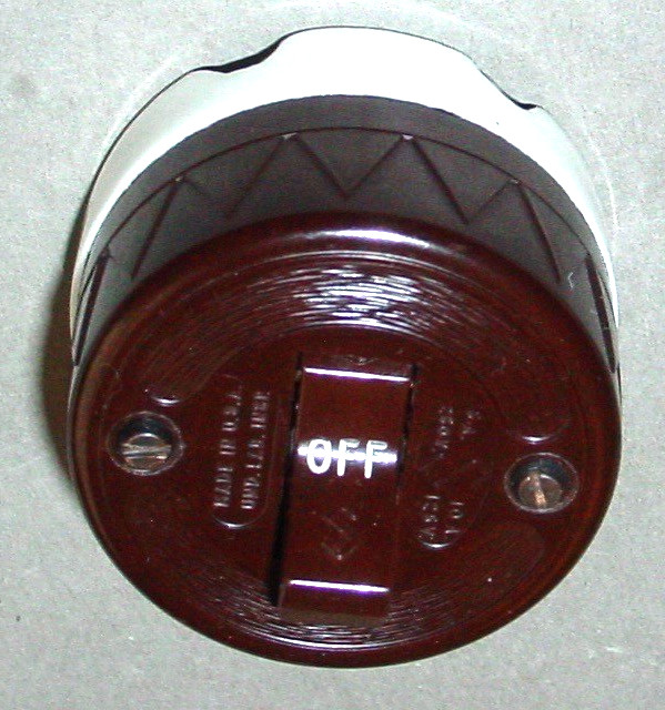 Vintage Surface Mount Circular Wall Toggle Light Switch Industrial Art Deco USA