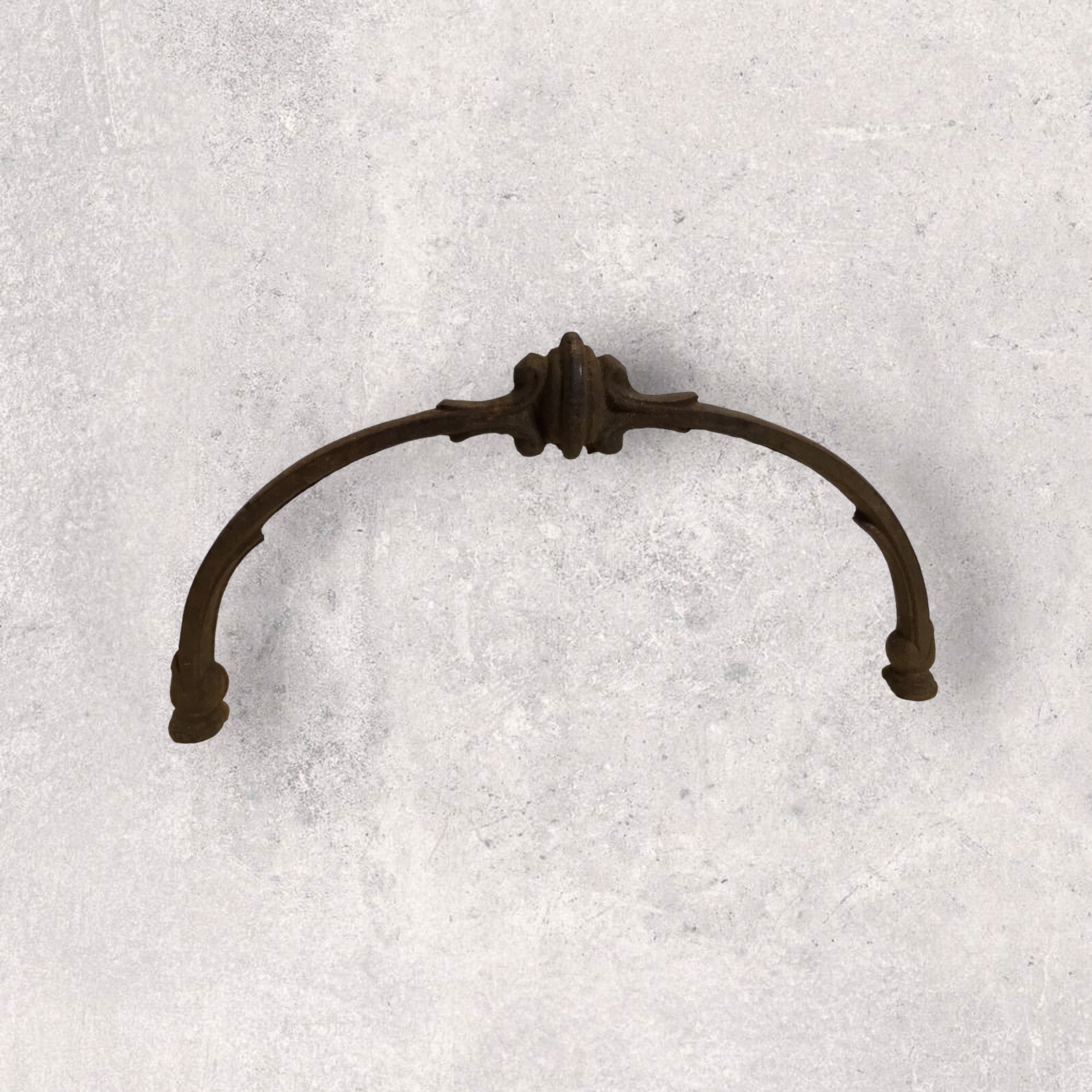Antique Cast Iron Rustic Handle Bail Door Cabinet Hardware Barn Find 9-3/8”