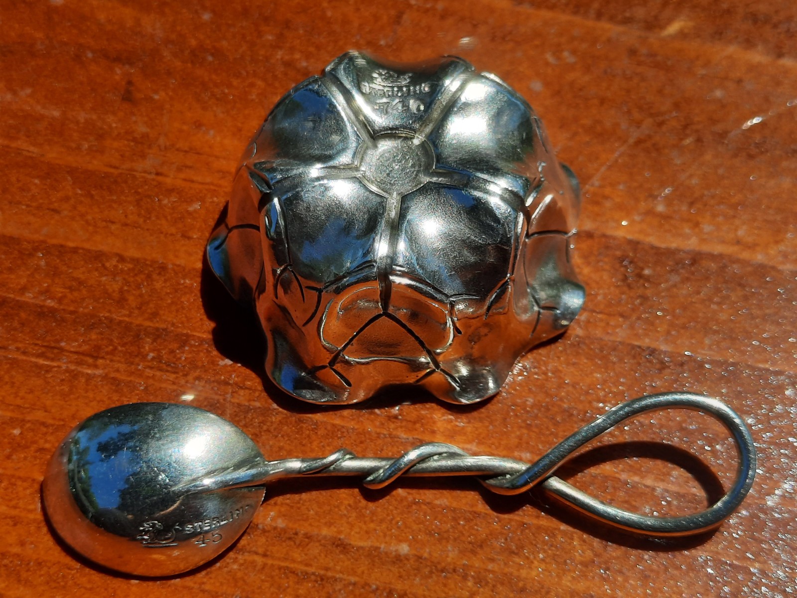 Sterling Silver Redlich & Co. Rusticana Leaf & Vine Form Salt Spoon & Dish