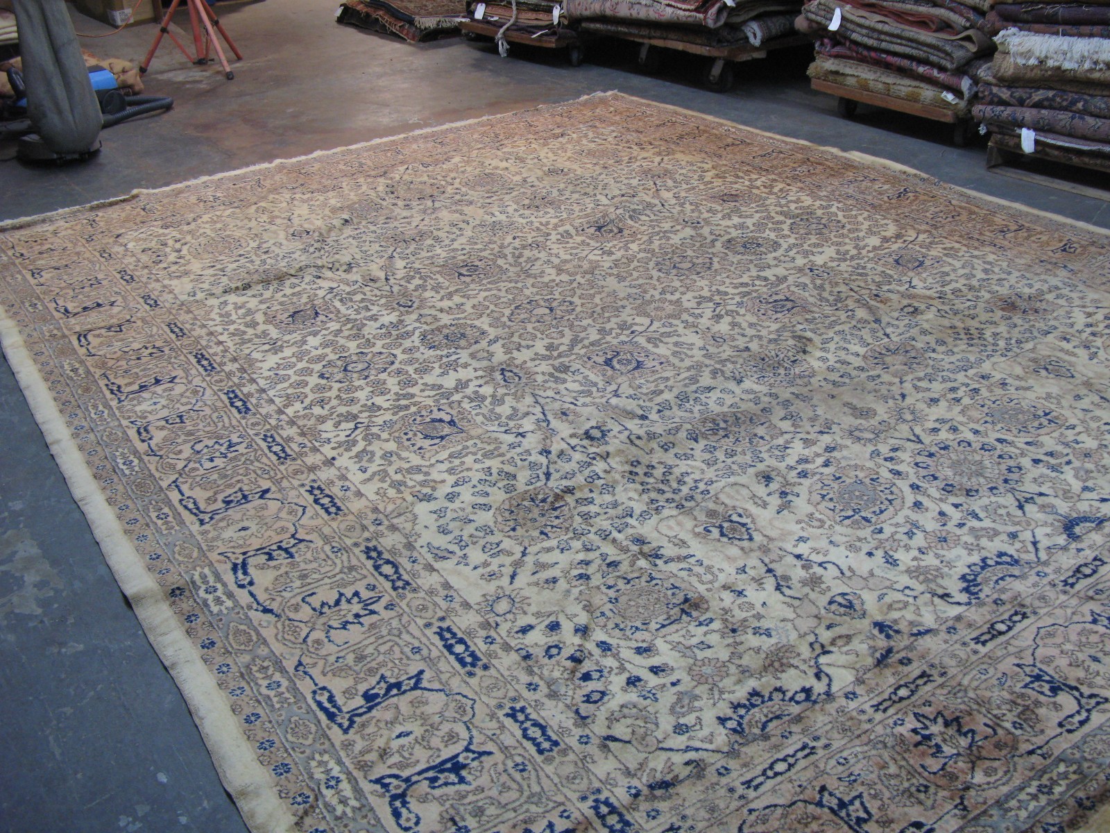 Vintage Turkish Sivas Kayseri Rug 10’2 x 13’2 Hand Knotted Wool Ivory Allover