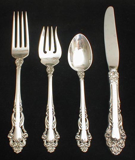 Reed and Barton GRANDE RENAISSANCE 4 pc. place setting(s)