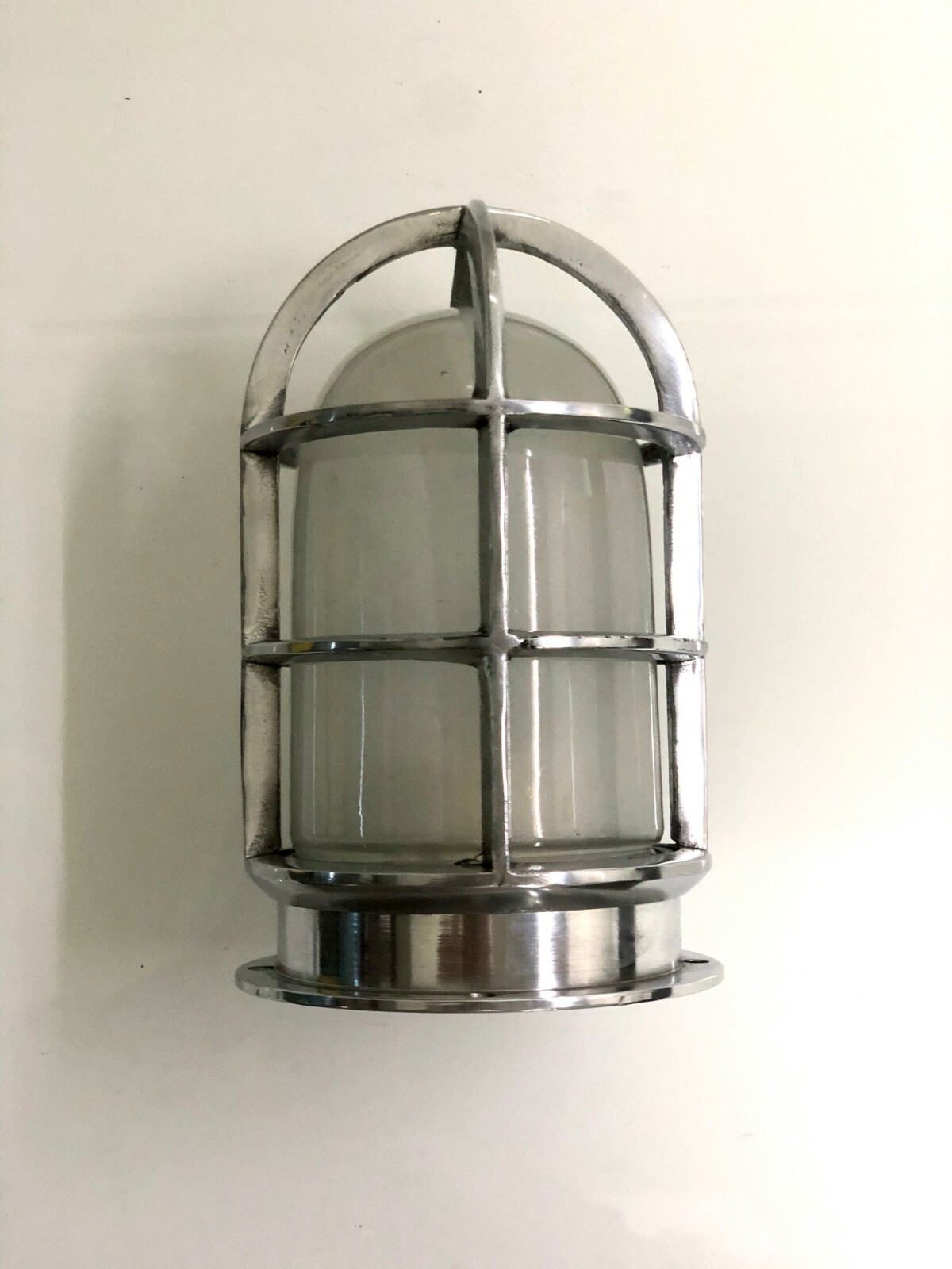 NAUTICAL VINTAGE STYLE POST MOUNTED BULKHEAD LIGHT MADE OF ALUMINIUM NEW