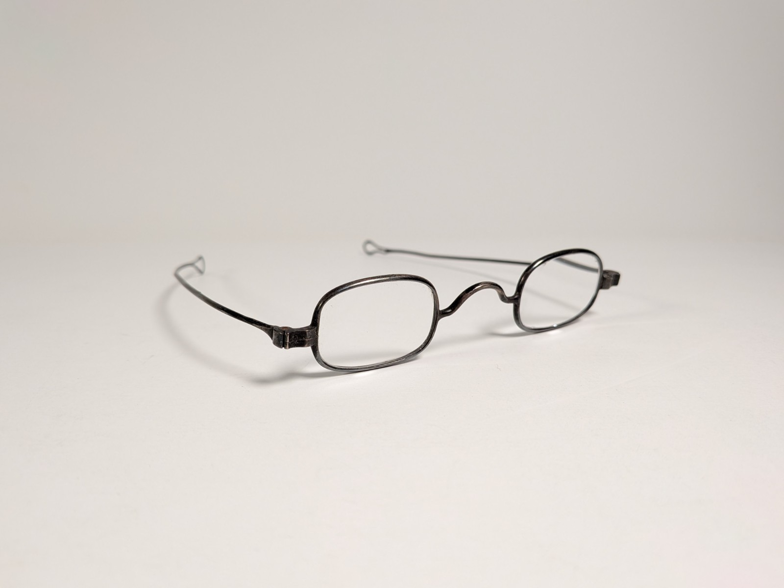 Antique Ben Franklin Style Eyeglasses w’ Ribbon Loop End Reading Glasses w’ Case