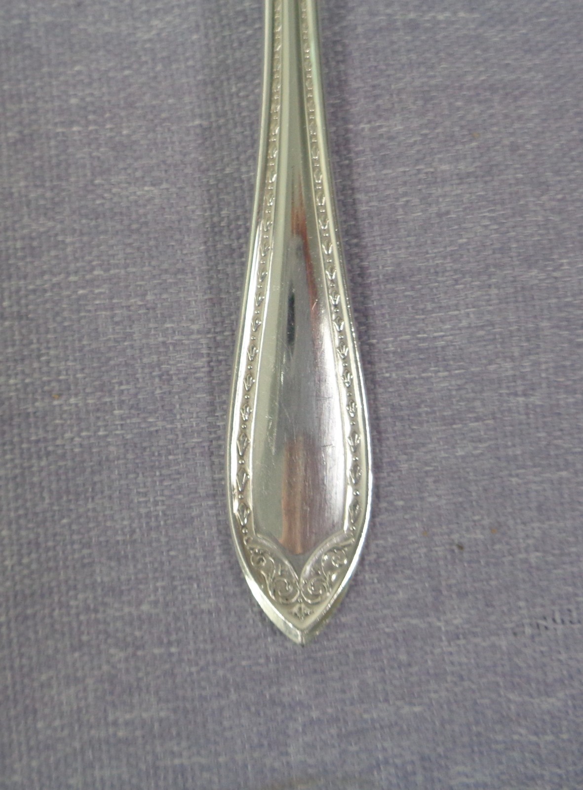 ONEIDA COMMUNITY SILVERPLATE FLATWARE SHERATON BERRY / CASSEROLE SPOON