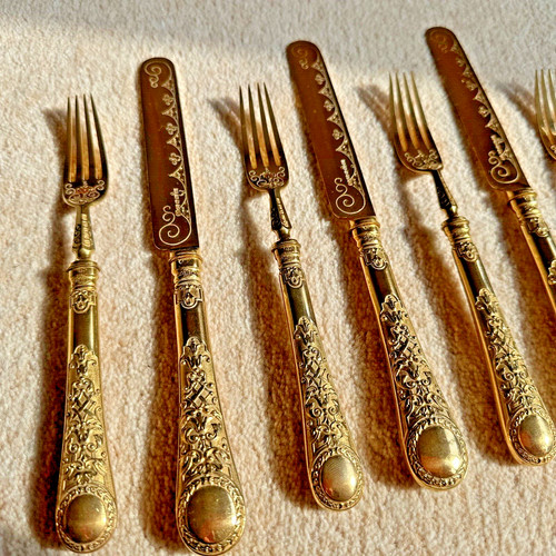 Antique Victorian 24 Piece Gold Cutlery Canteen Martin Hall 1868 Mahogany Box