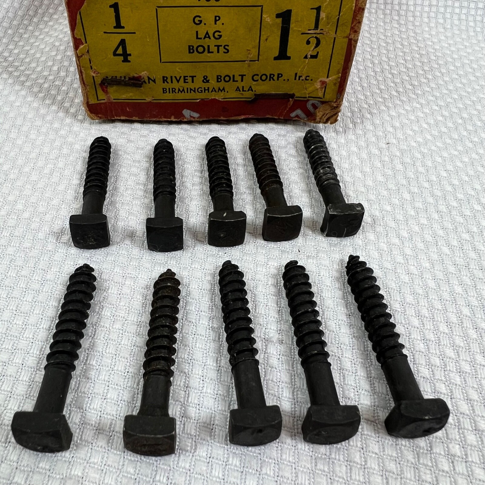 3/8” Square Head 10 Lag Bolts 1/4″ X 1 1/2” Black Steel Screw Blacksmith Rustic