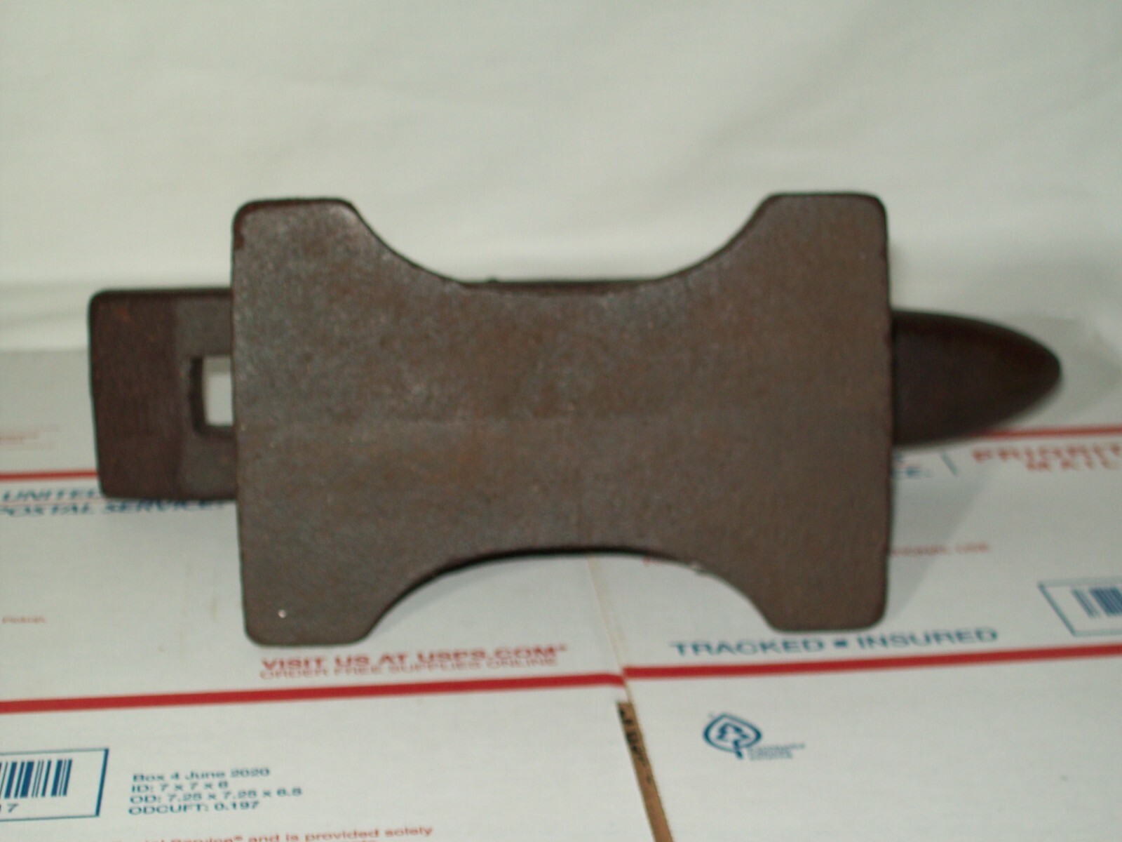 Hobby 9 Pound Anvil ~ Primitive Blacksmith / Jewelers Iron Tool ~ Displays Well