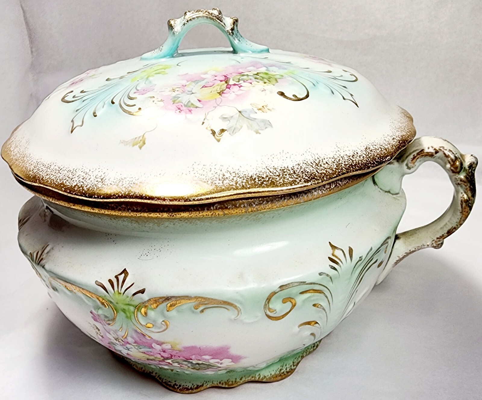 Antique Knowles Taylor & Knowles Co Semi-Vitreous Porcelain Chamber Pot Floral