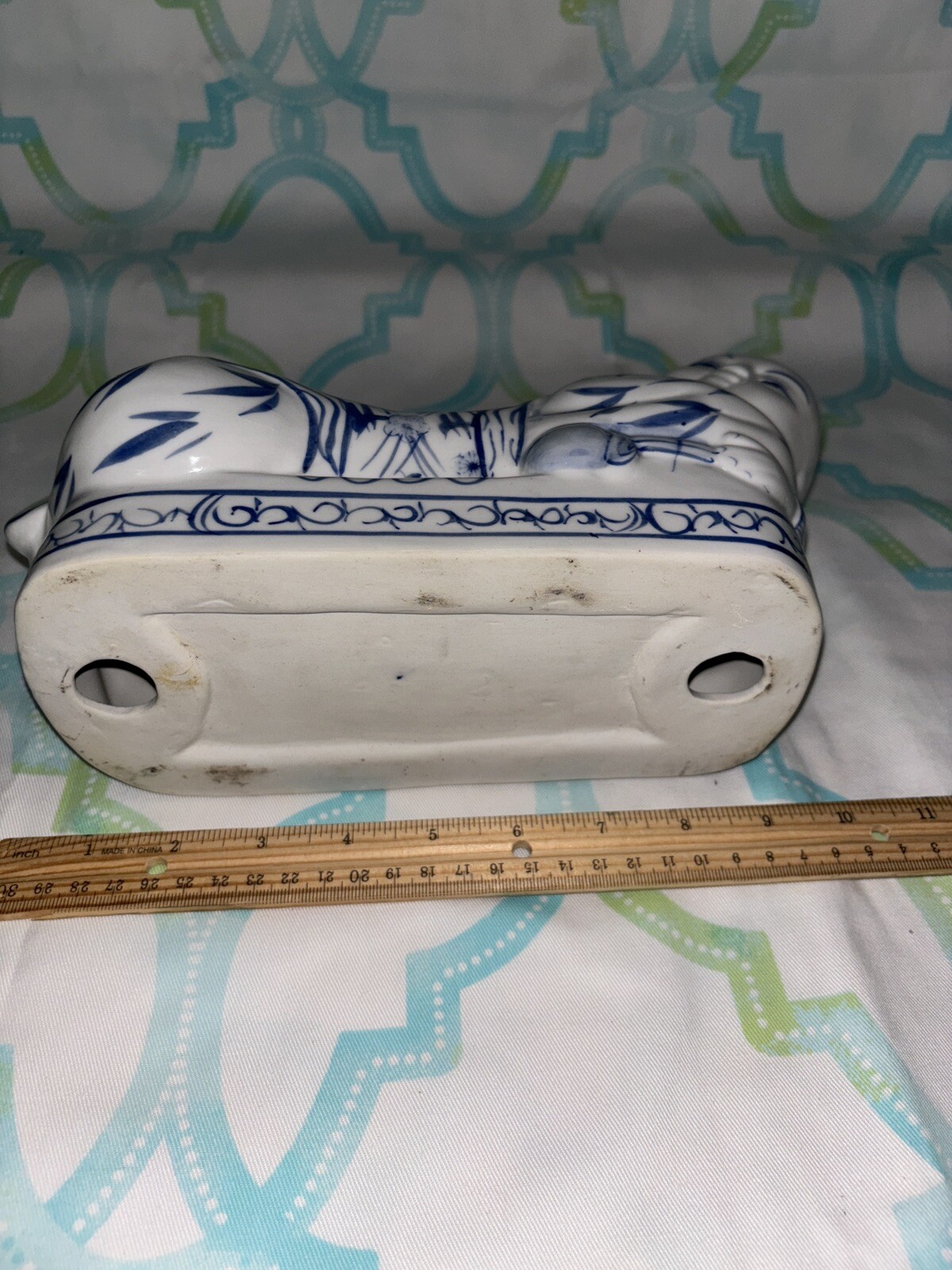 Chinese Blue & White Porcelain Headrest Opium Pillow Resting Baby Buddha VTG