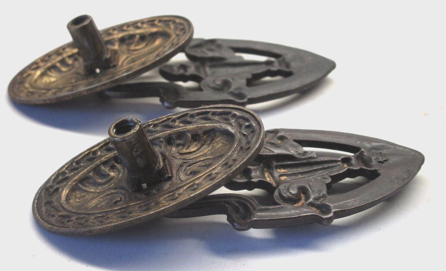 Antique Brass Ornate Teardrop Drawer Pulls Set of 2