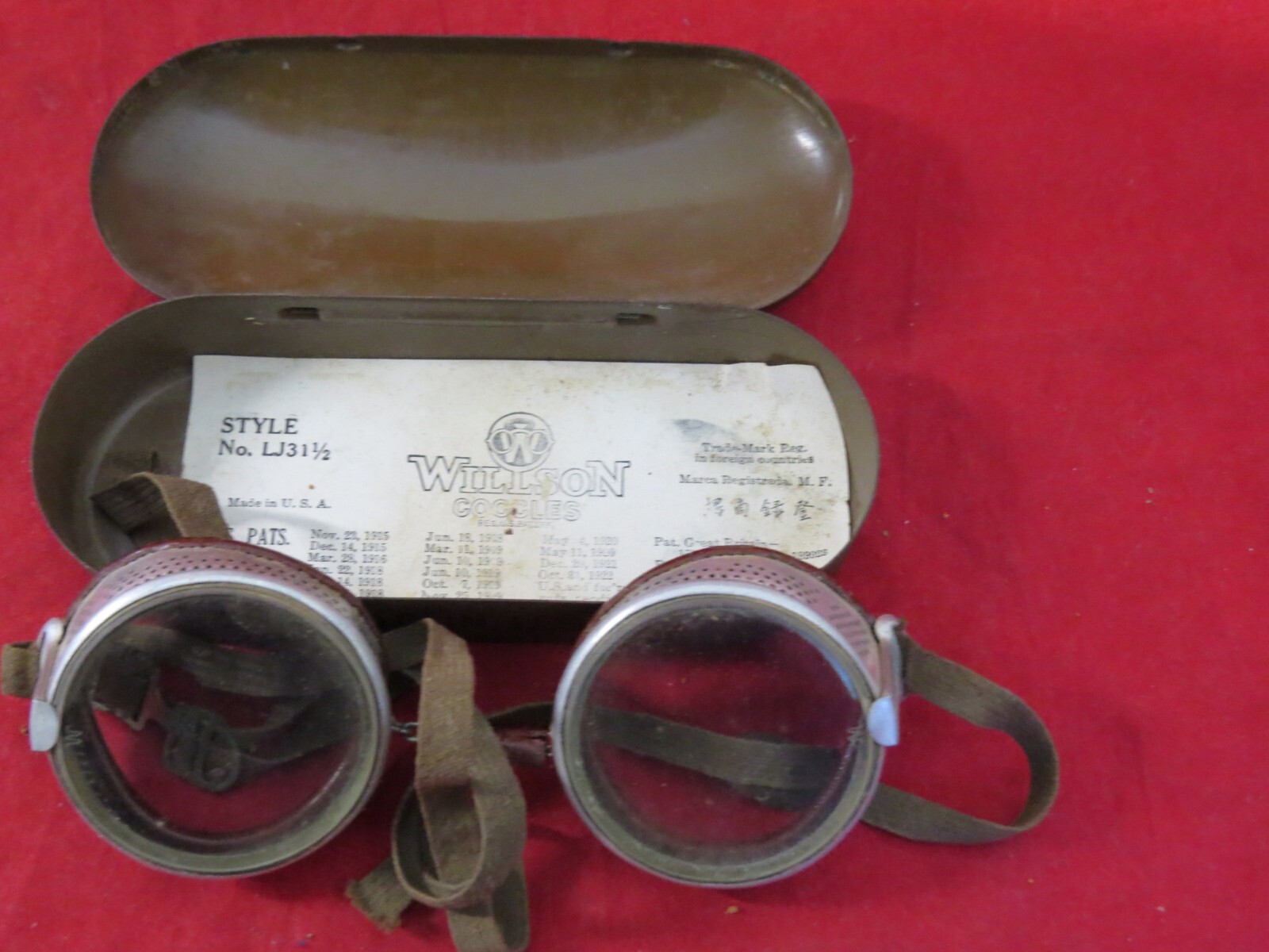 Aviator Motorcycle Wilson Goggles Style No.LJ 31 1/2 With Case & Paper c.1900’s