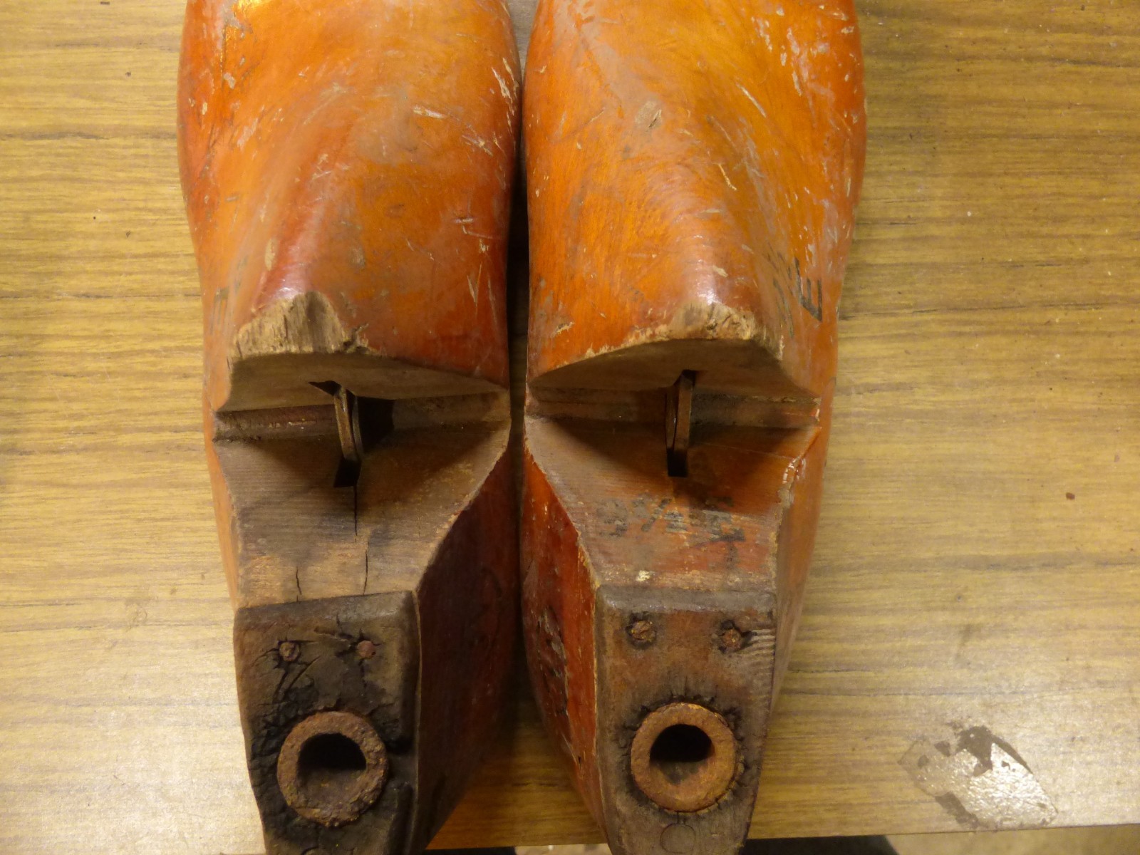 VINTAGE PAIR 1950’s Size 9 1/2E Shoe Lasts (Craddock Terry Shoe) Lynchburg,Va