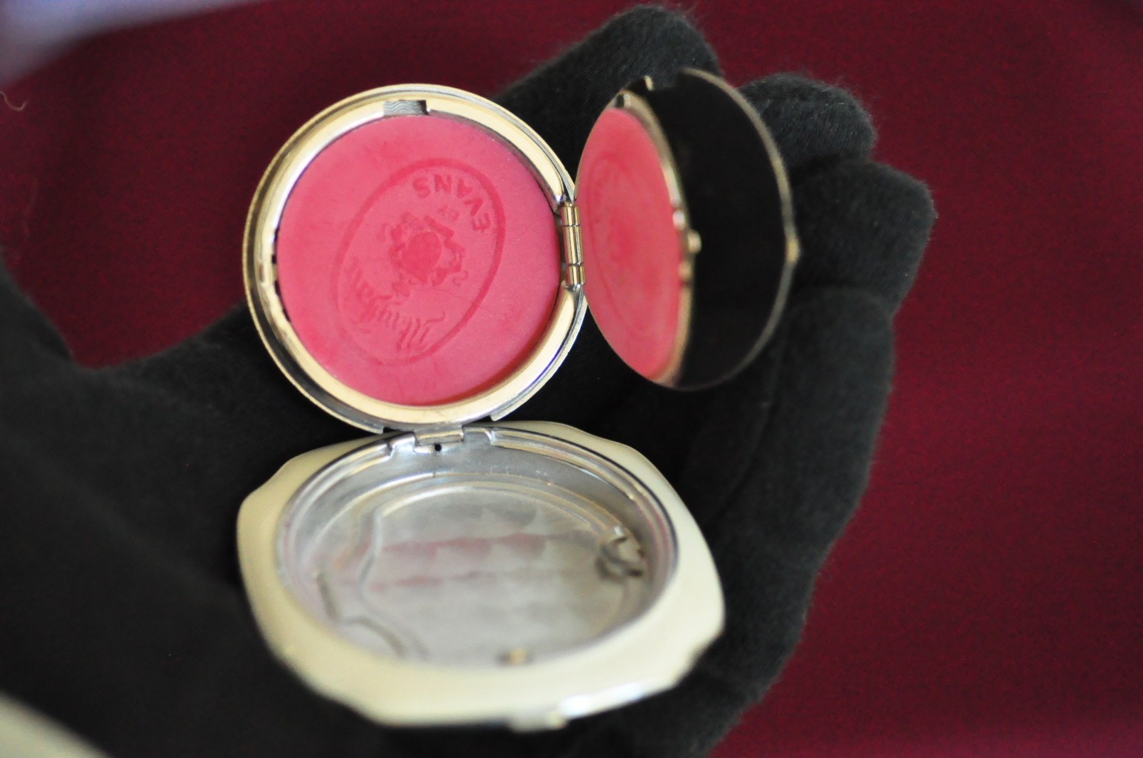 Mayfair Evans Guilloché Enamel Double‑Vanity Compact – Hand‑Painted Rose + Rouge