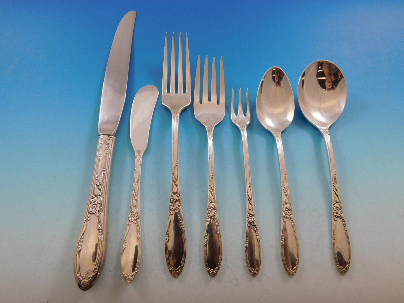 Virginian by Oneida Sterling Silver Flatware Set for 12 Service 92 pieces