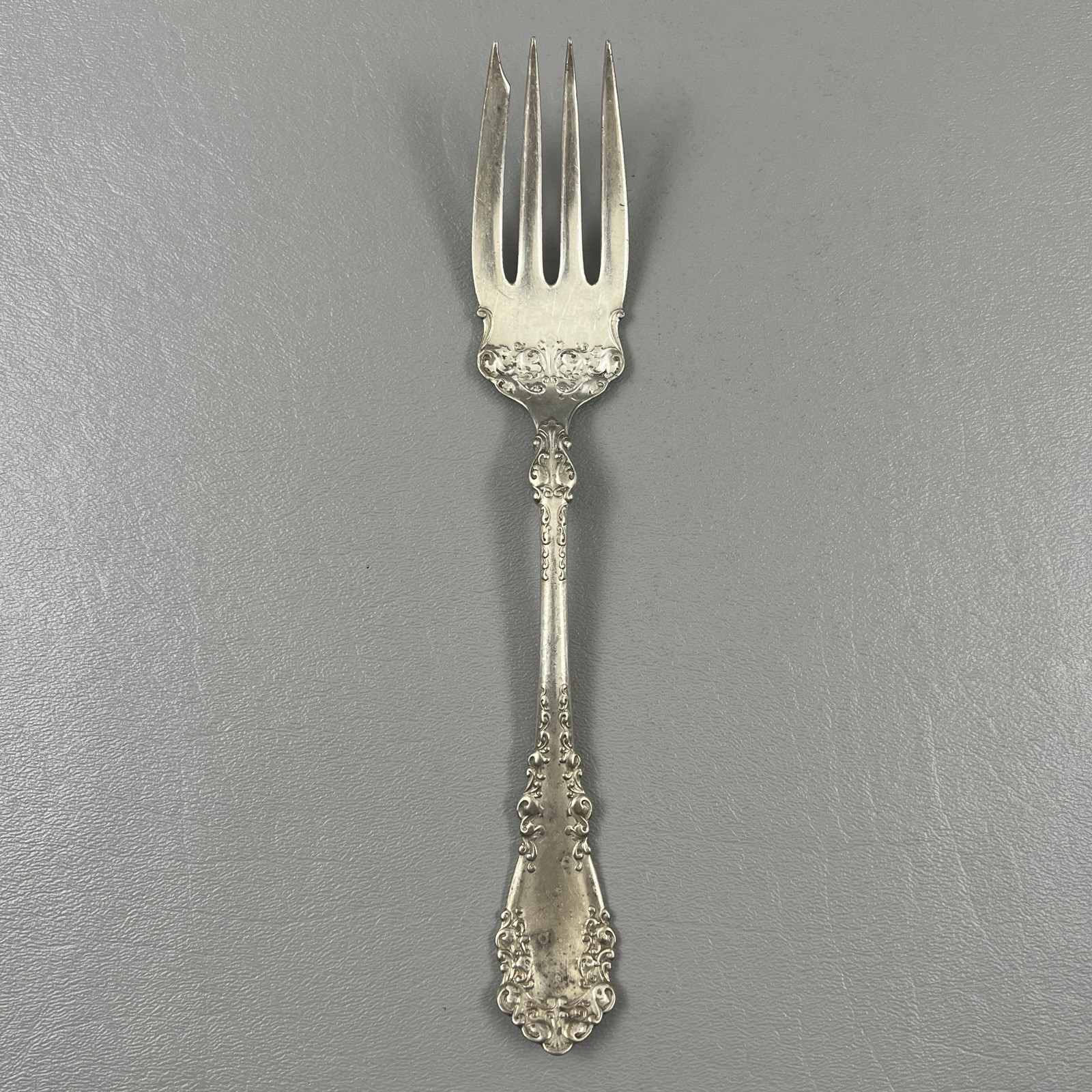 Vintage 1847 Rogers Bros A1 Serving Meat Fork Silver-Plated 8″ Berkshire