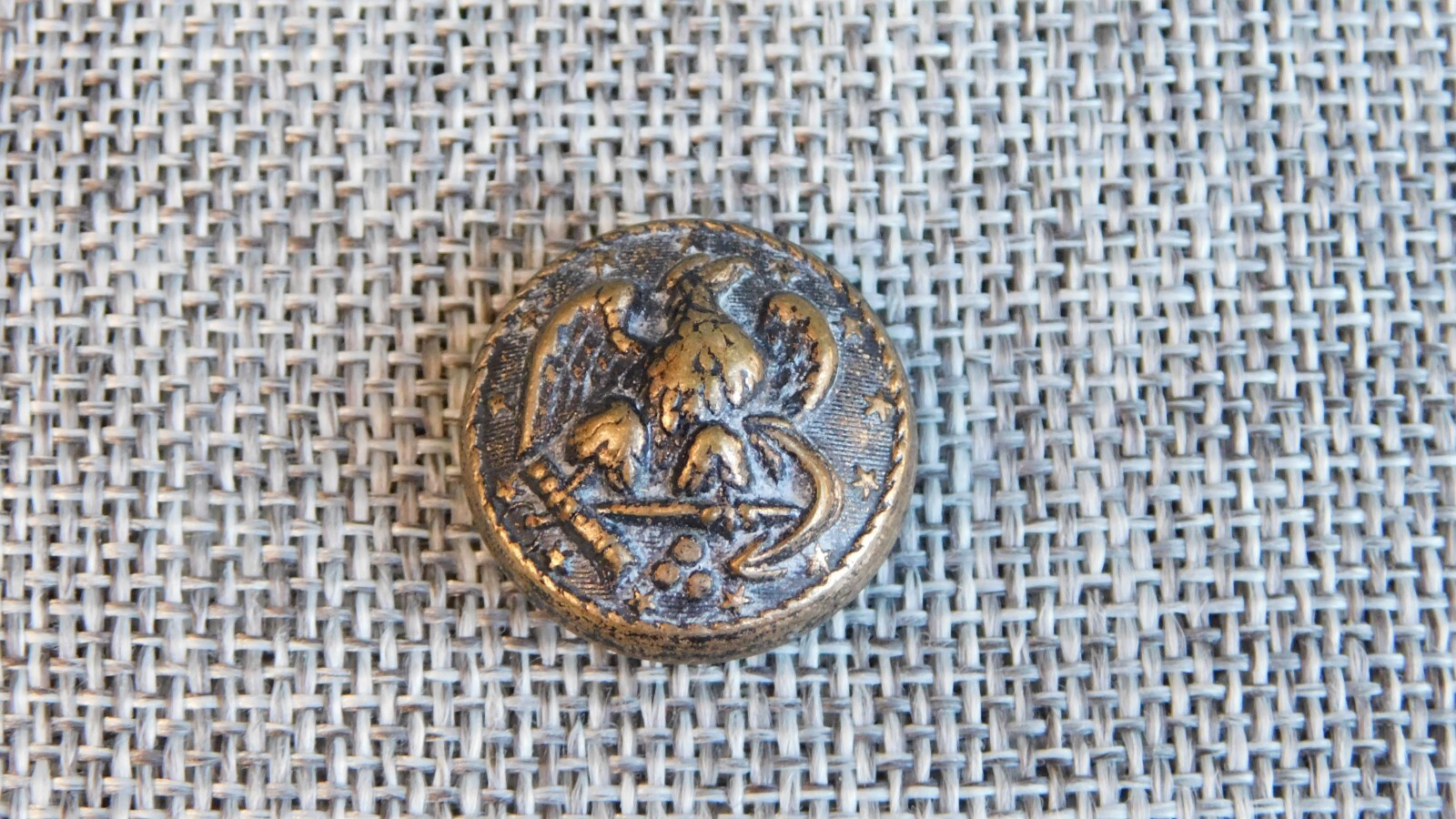 Antique Vtg Picture Button Eagle Anchor Back Marked Aprx: 7/8″ #132-F