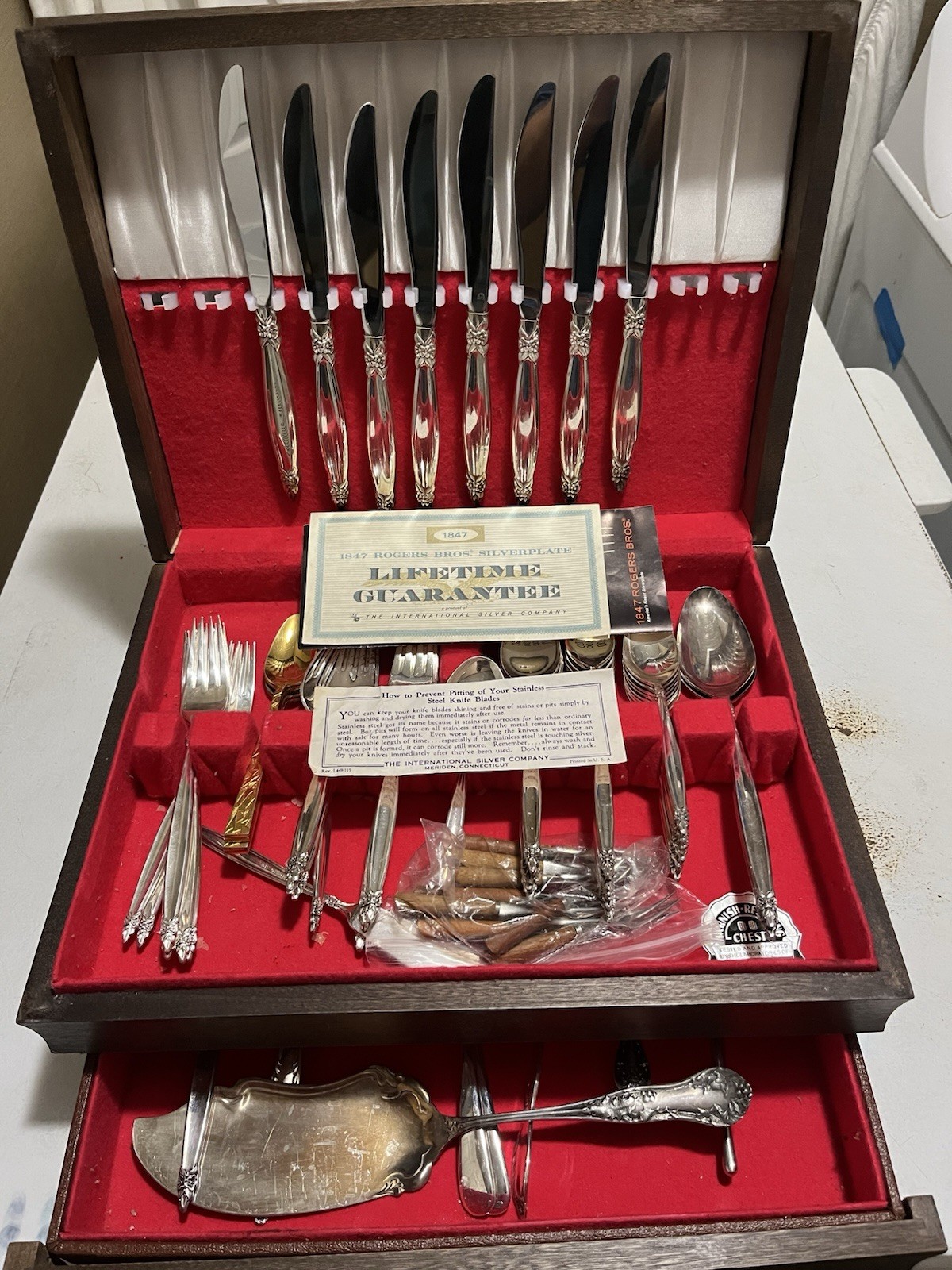 Vintage 1847 Rogers International Silver plate Flatware Set 62 Pieces With Paper