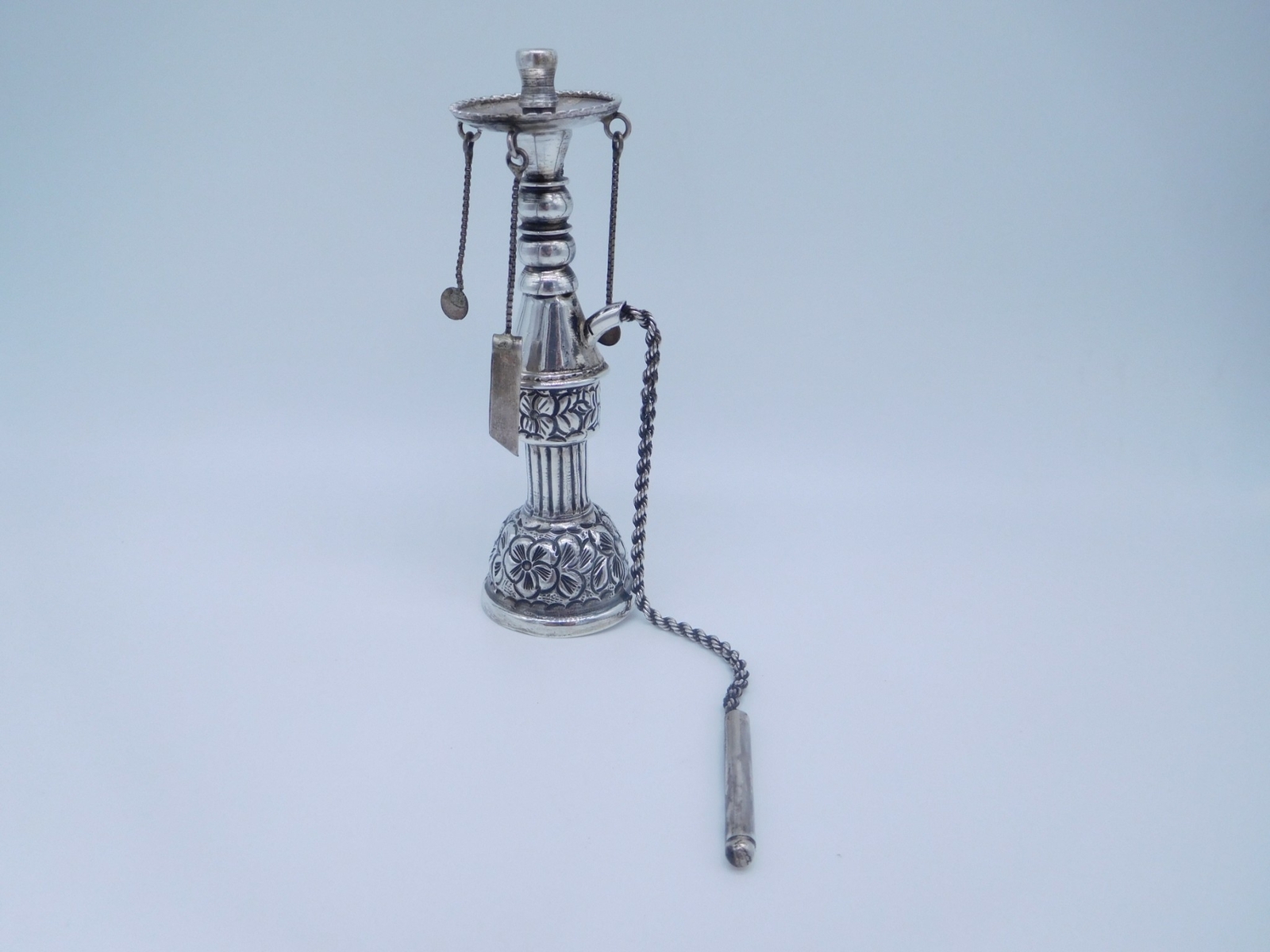 VINTAGE STERLING SILVER REPOUSSE FLOWER FIGURAL HOOKAH SMOKING PIPE FIGURINE