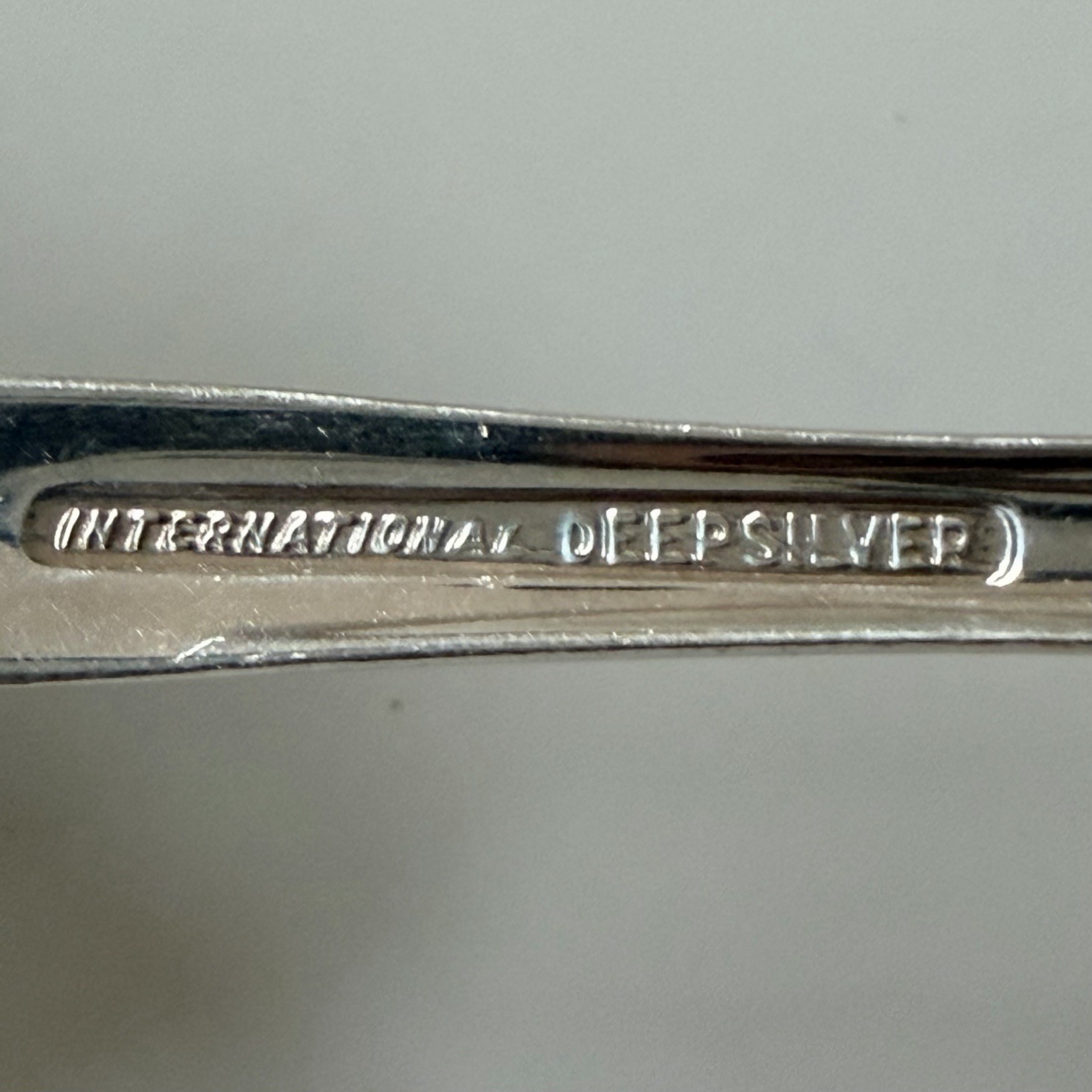 International DeepSilver Orleans Silverplate 1964 Solid Shell Casserole Spoon 9”