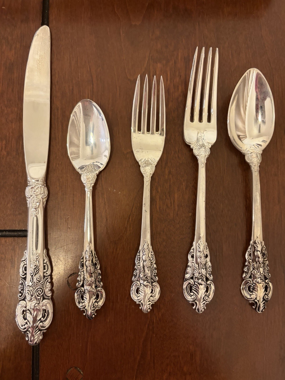 Godinger Baroque Silverware 5 Piece Set Silverplate