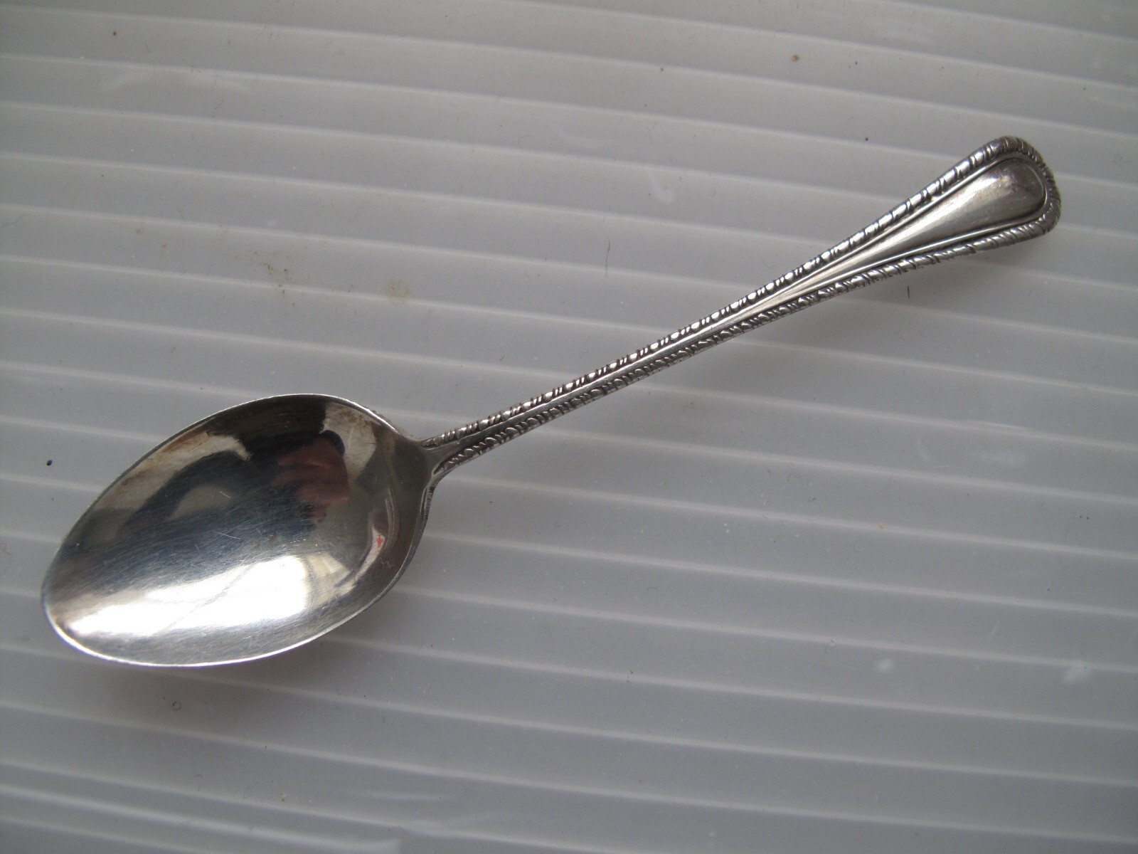 Decorative silver coffee or teaspoon – BHA – Birmingham 1913 or 1938