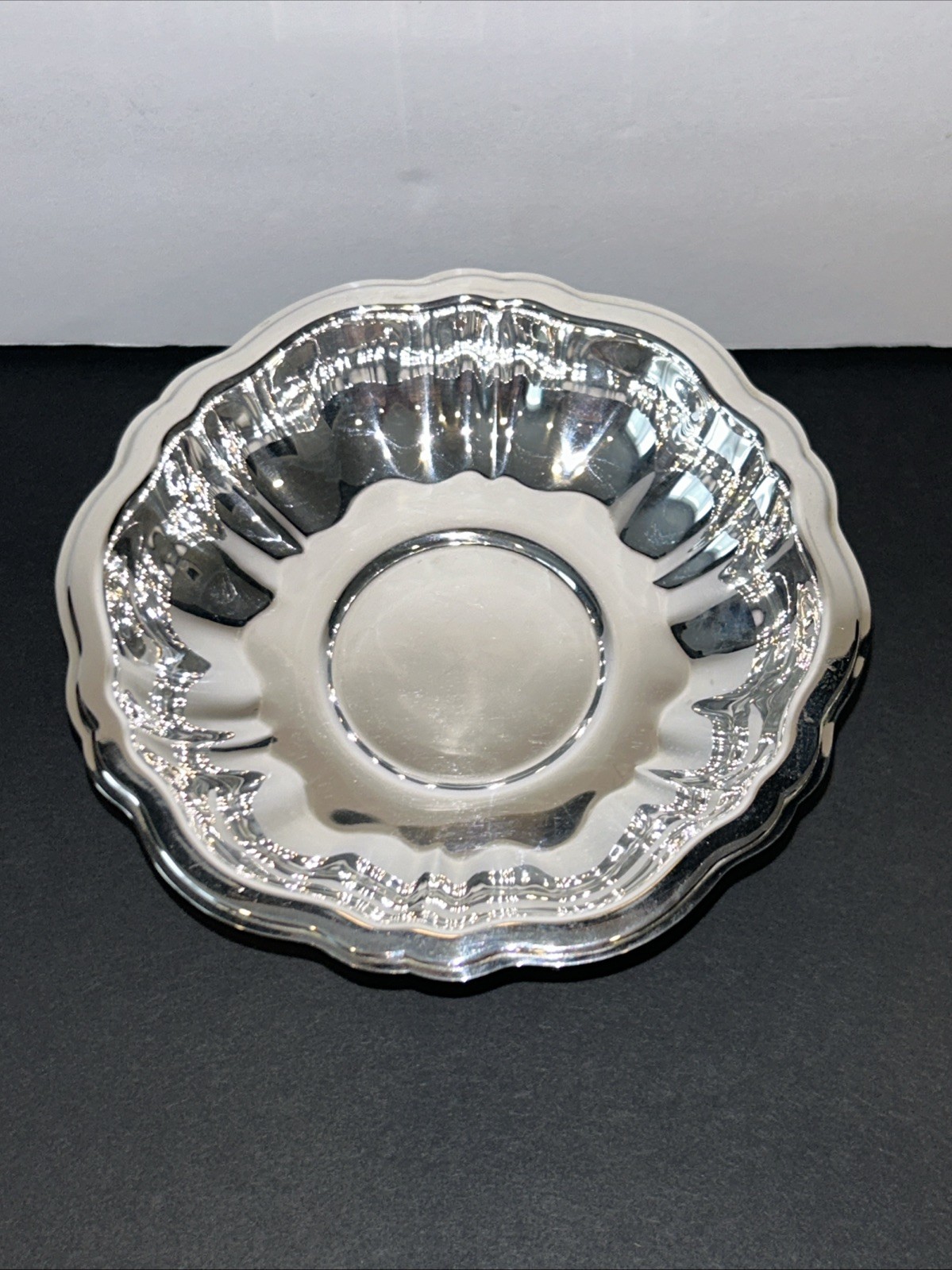 Vintage Oneida Silverplate Small Pedestal Footed Candy Dish Compote Bowl USA
