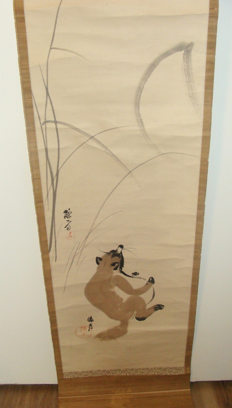 Vtg Japanese Kakemono Hanging Scroll Hand Painted Tanuki Raccoon Dog w/ Box