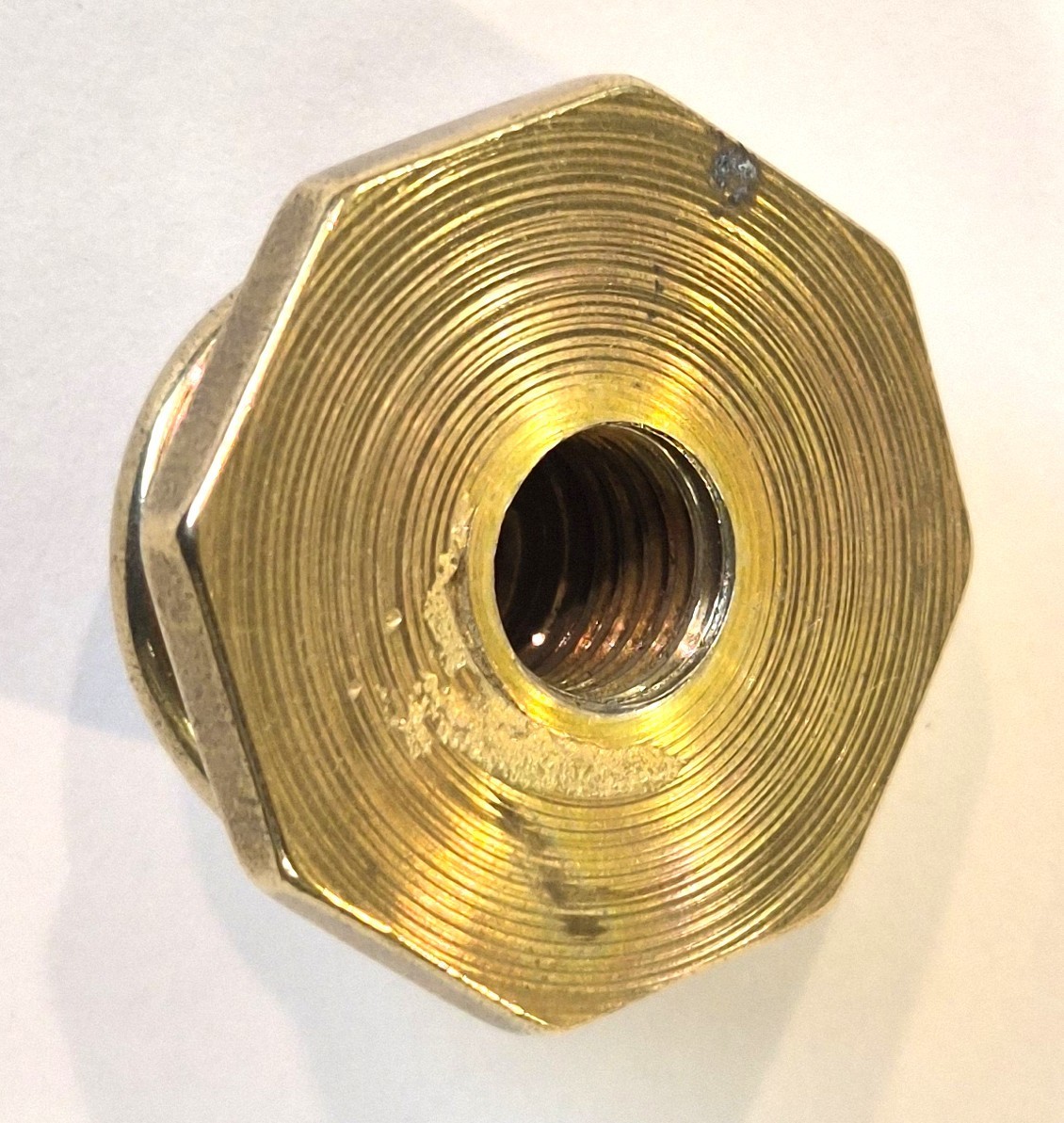 Solid cast brass fluted round front door centre knob antique pull handle 63mm.