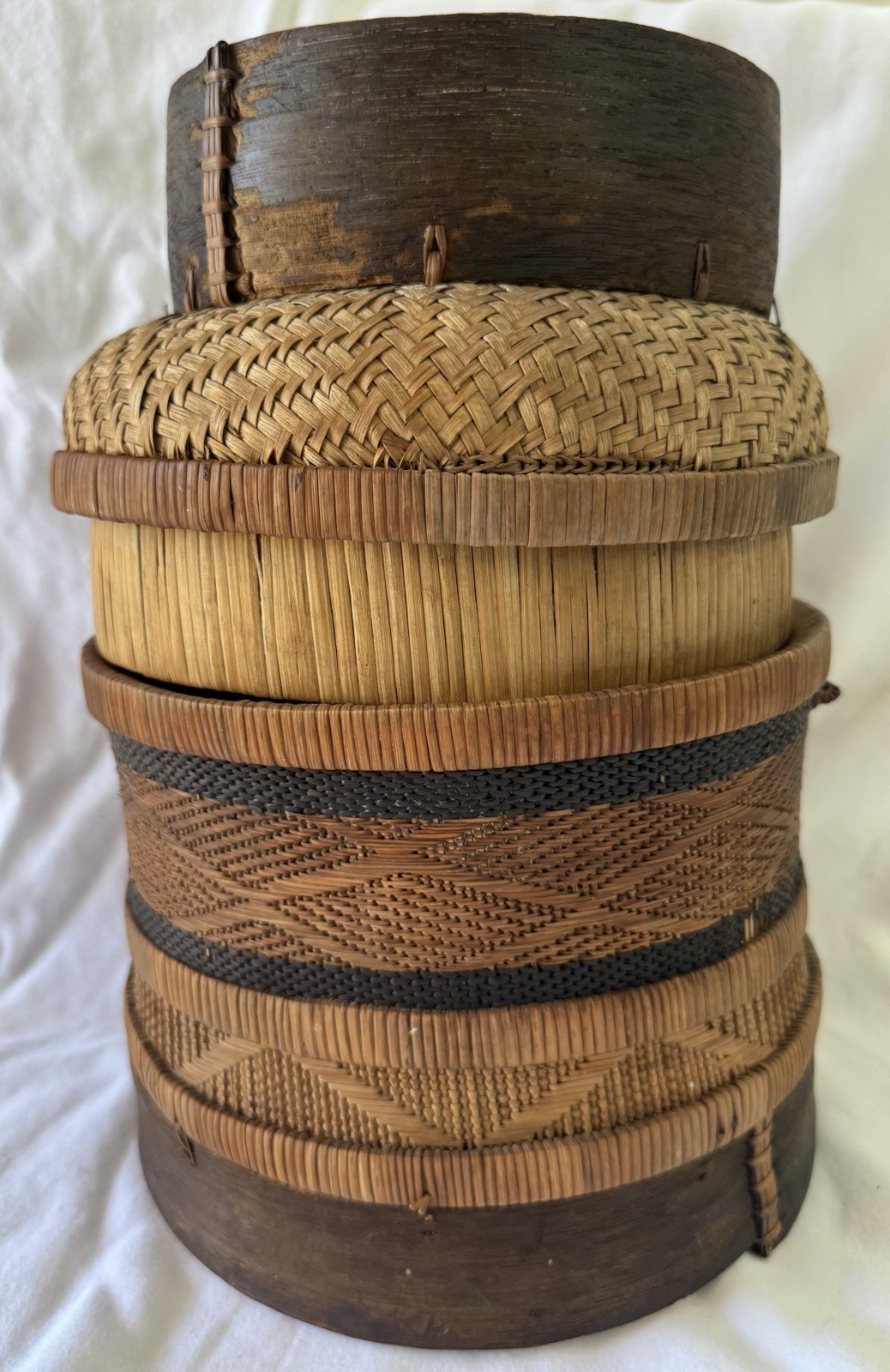 Antique Pende Basket, Congo, Early 20th Century