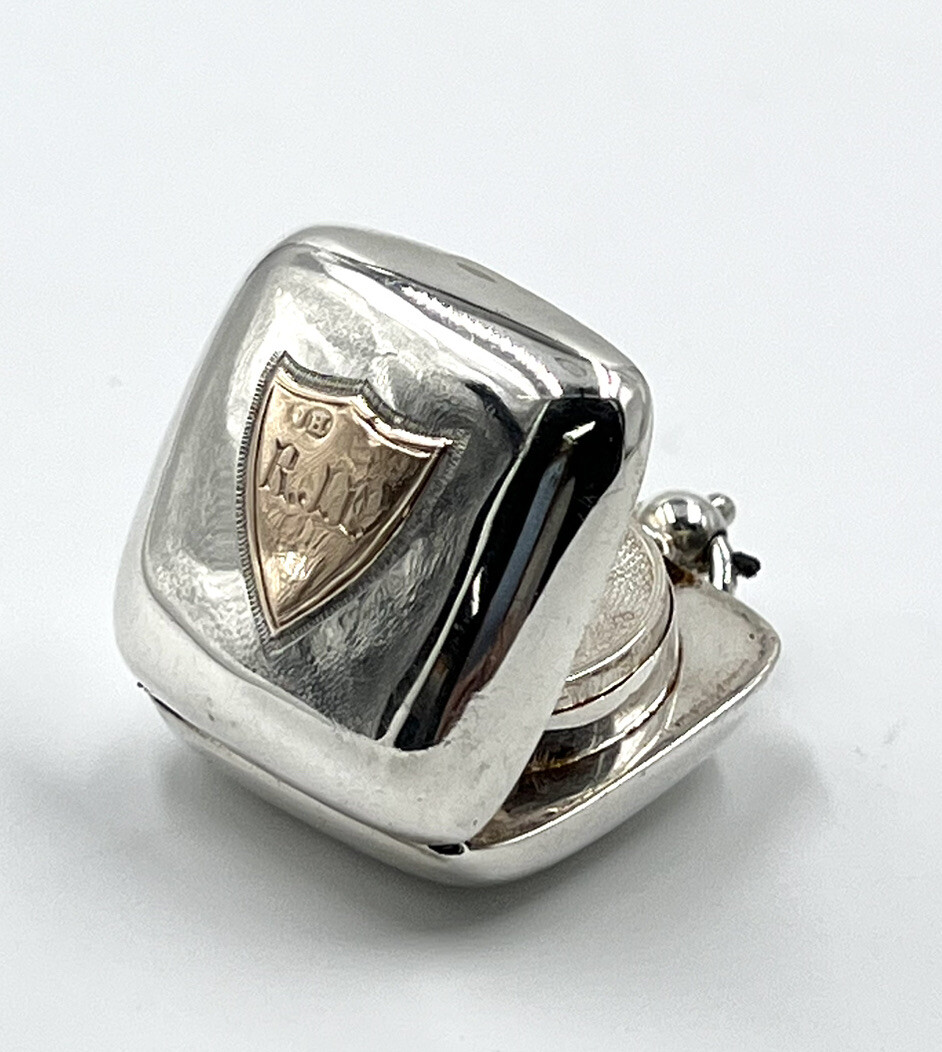 Sterling Silver Sovereign Coin Holder with Gold Emblem