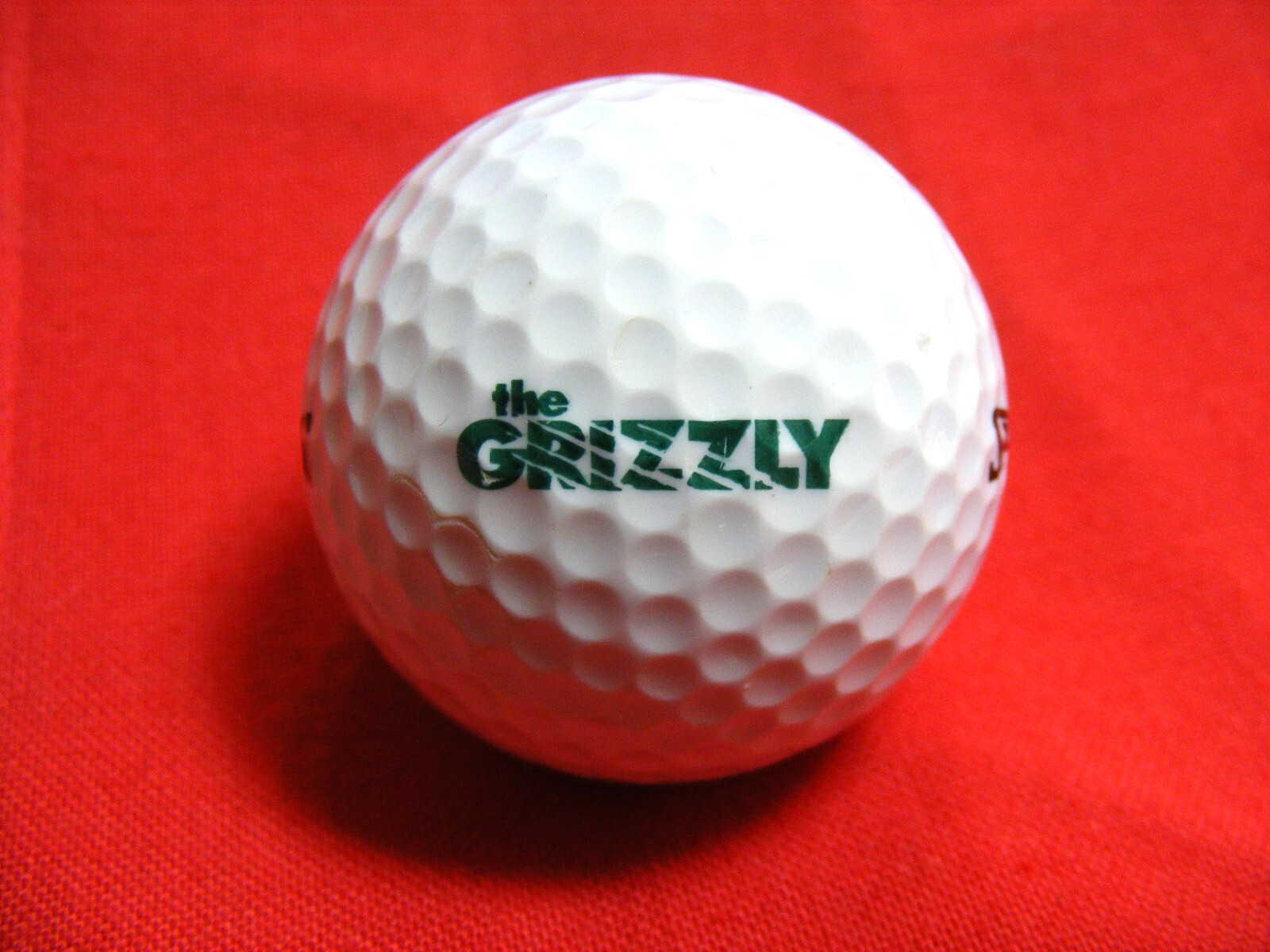 Vintage Collectable Golf Ball The Grizzly Spalding 3-e