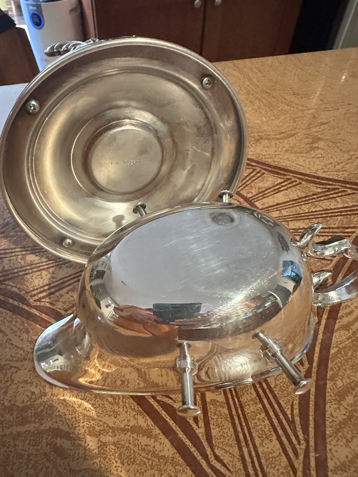 Vintage: Royal Limited Silver Plate Tilting Gravy Boat with Warmer