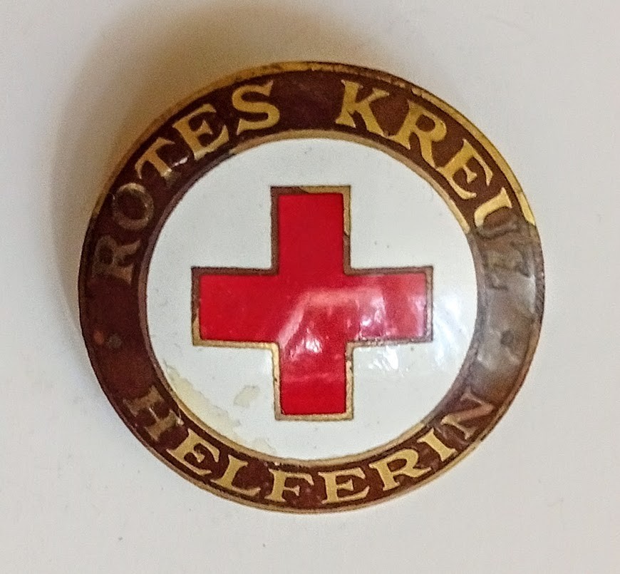 GERMANY Red Cross Helper Brooch Women Brown DRC Order Badge Maker RARE
