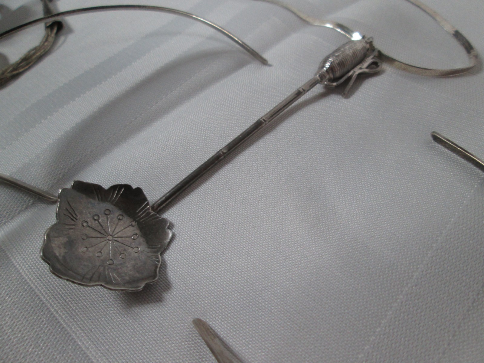 925 Sterling Silver 322 Grams Lot Necklaces Bracelets Charms Rings NOT SCRAP