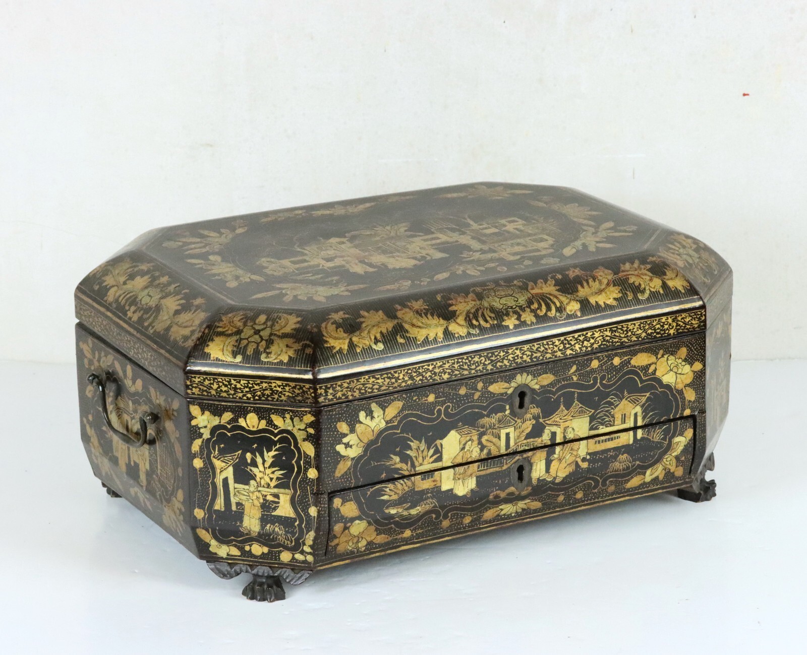 Antique Chinese Qing Dynasty Gilded Lacquer Sewing Box with Contents