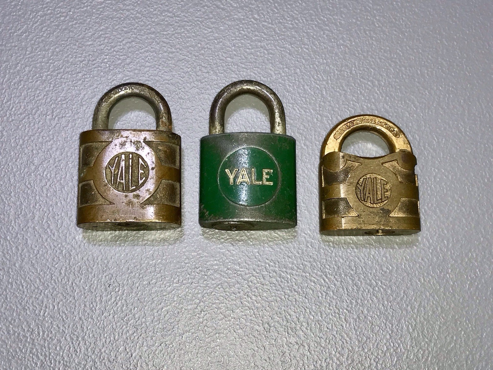 Vintage Antique YALE & TOWNE MFG CO Padlocks Lot Of 3 Brass Genuine