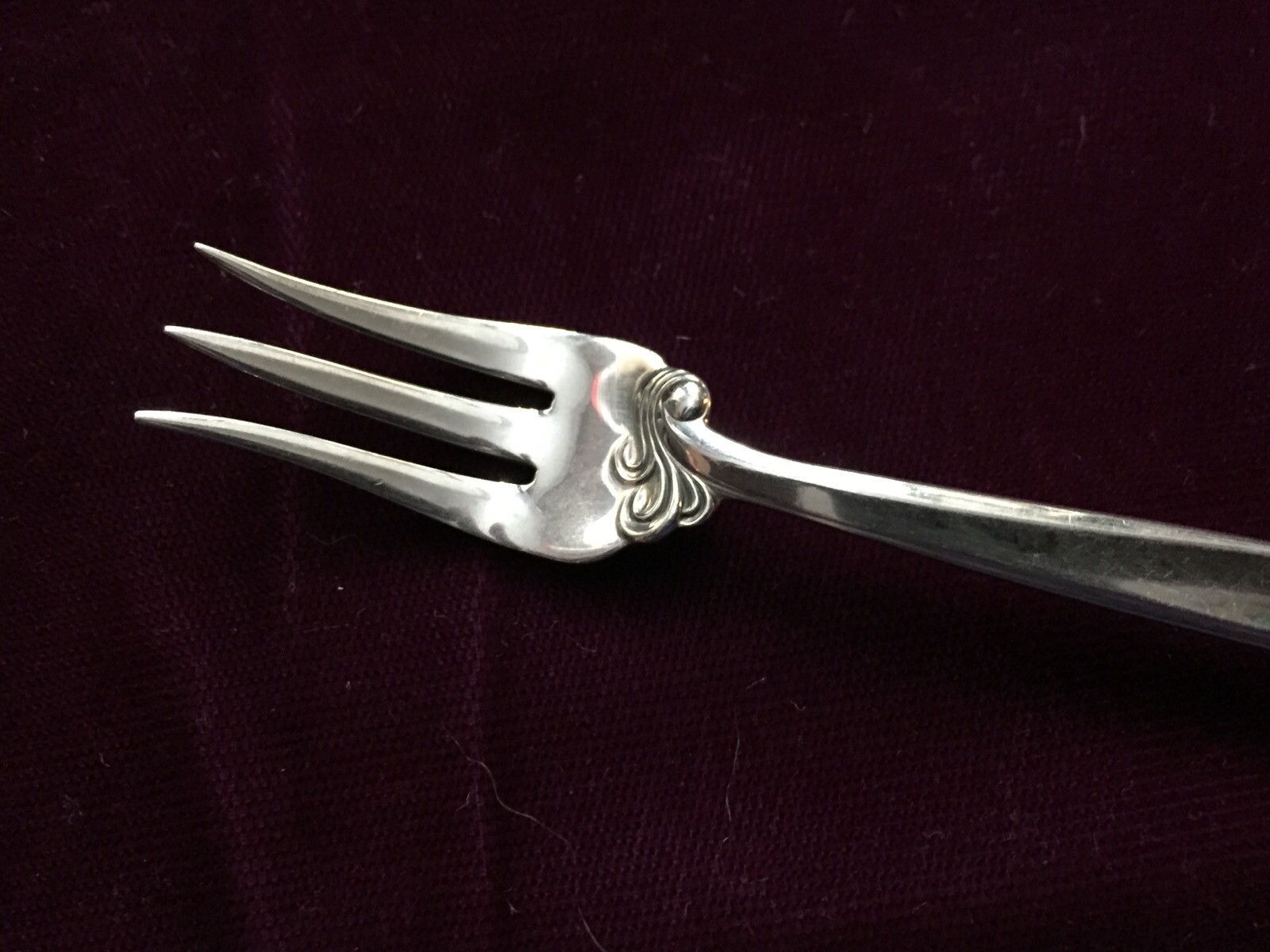 Wallace Sterling Flatware, Waltz of Spring, Cocktail Fork, 5 1/2 in, no mono