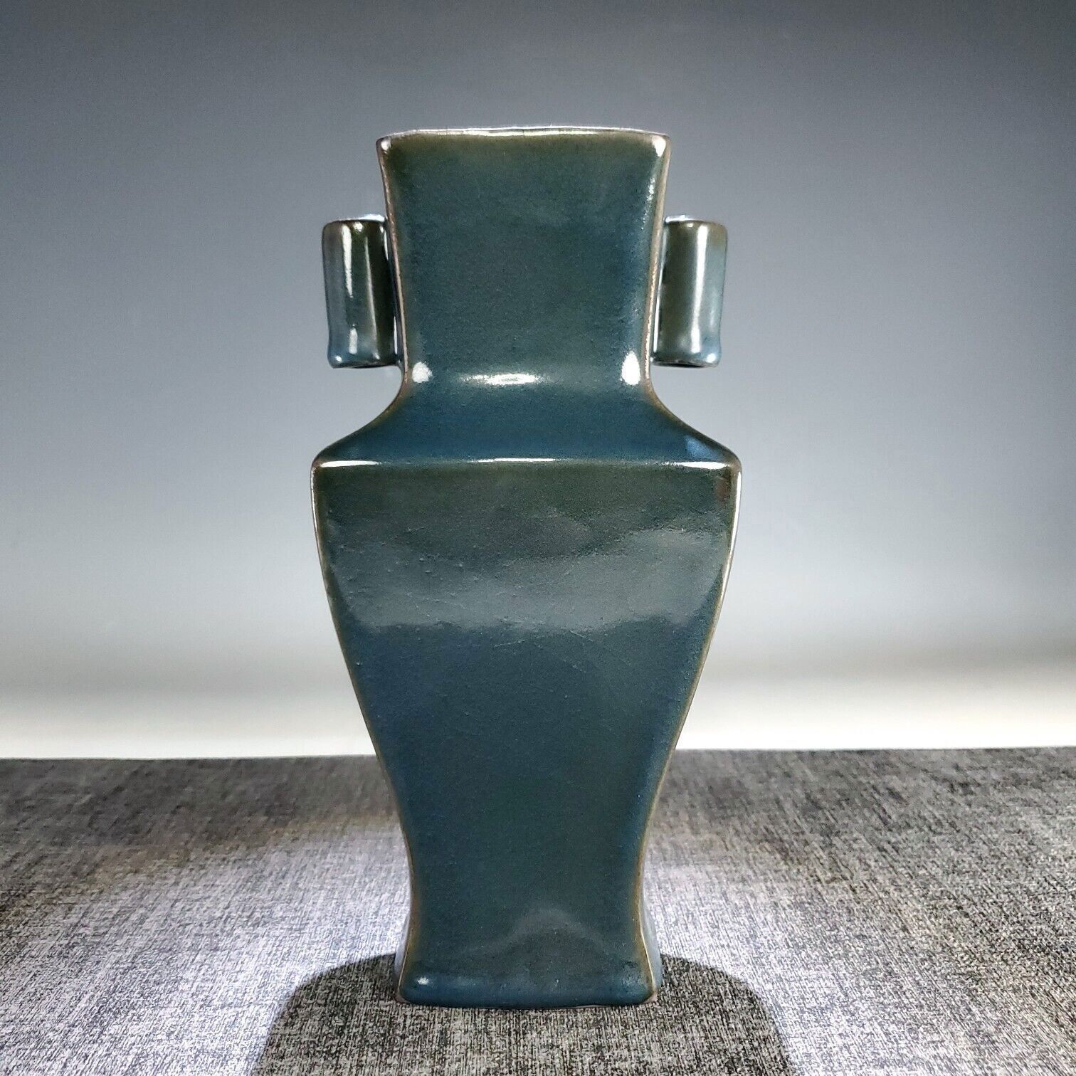 9.4 ” China antique Song dynasty Guan Kiln Transauricular flask