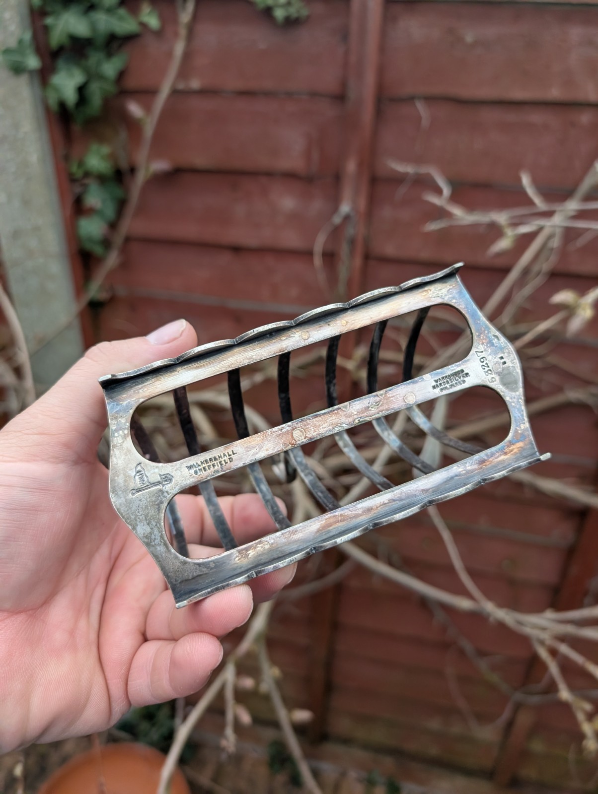 Walker & Hall Gothic Designed Silver Plate Antique Toast Rack Toast Holder