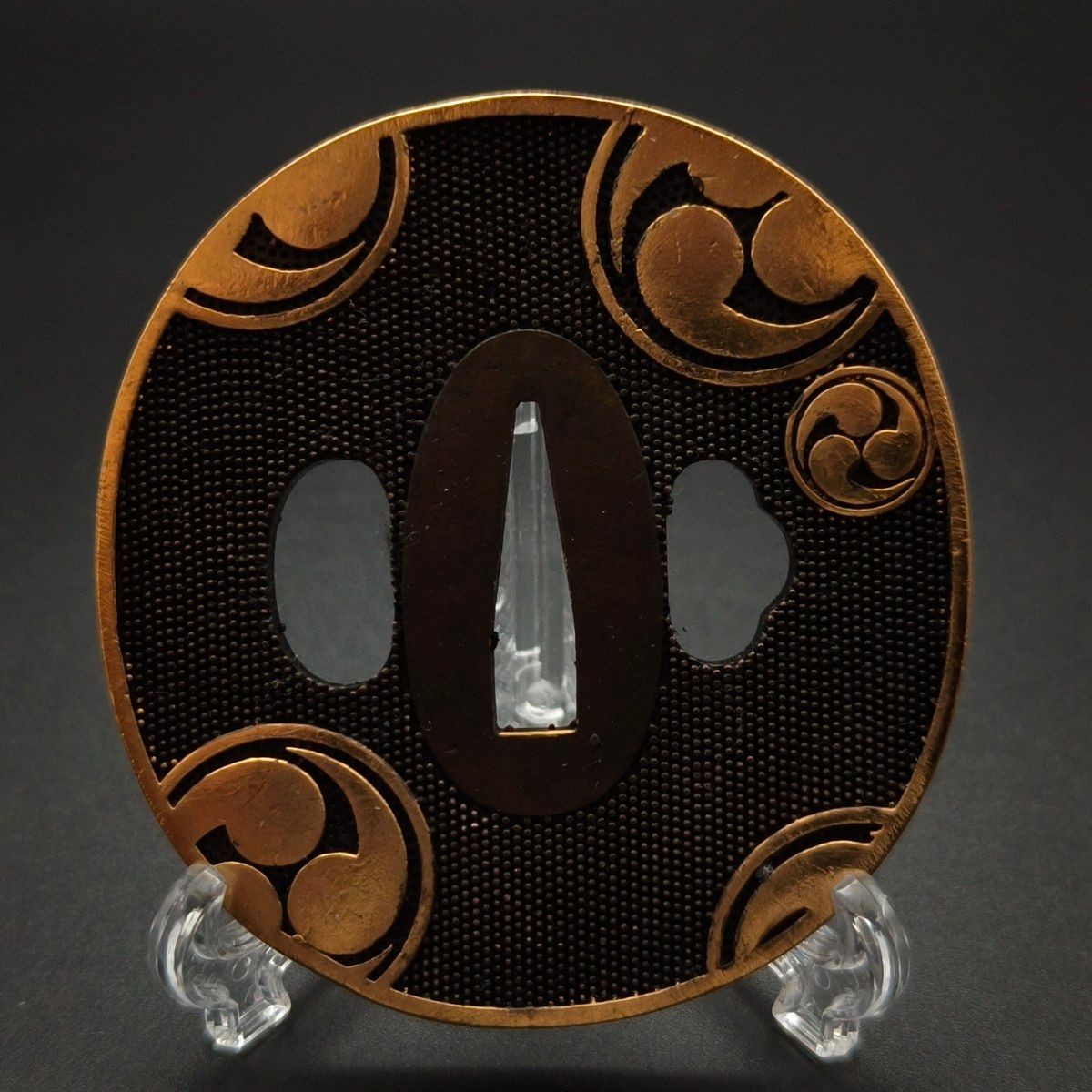 Japanese sword fittings tsuba family crest design three leaves copper base metal
