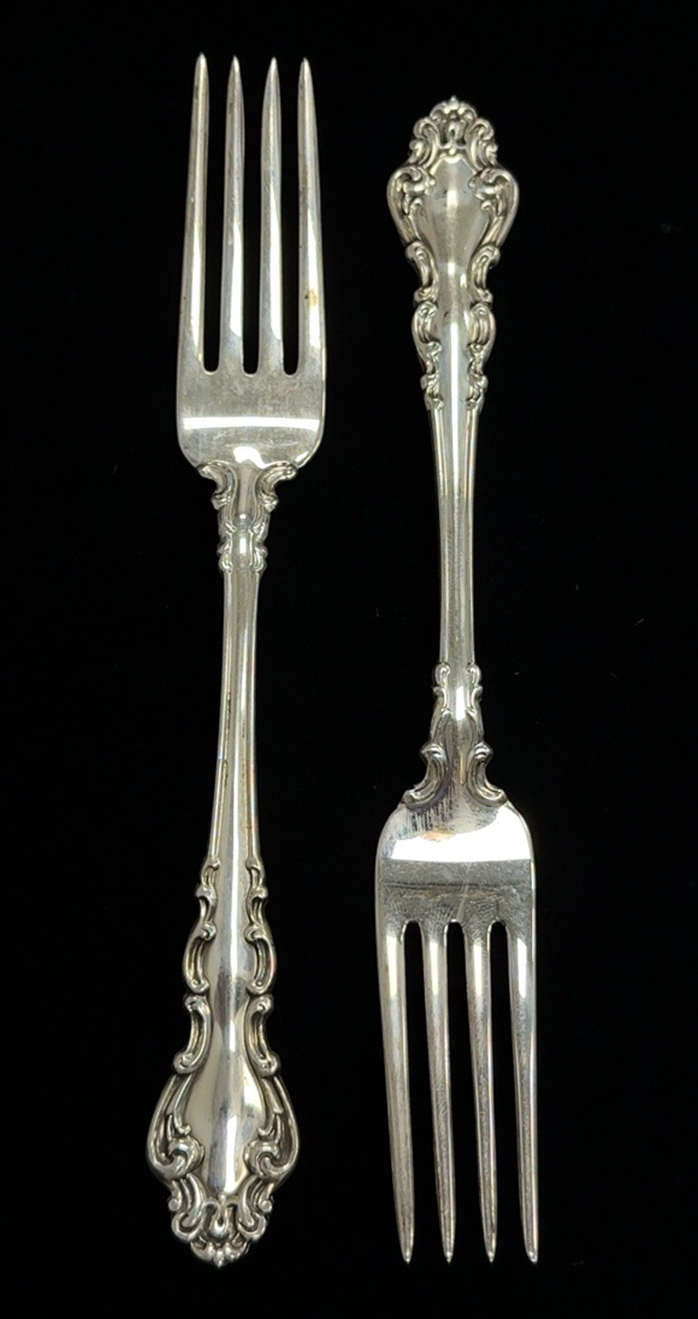 2 Reed & Barton Sterling Silver Spanish Baroque Dinner Forks 7.5” 126.6g