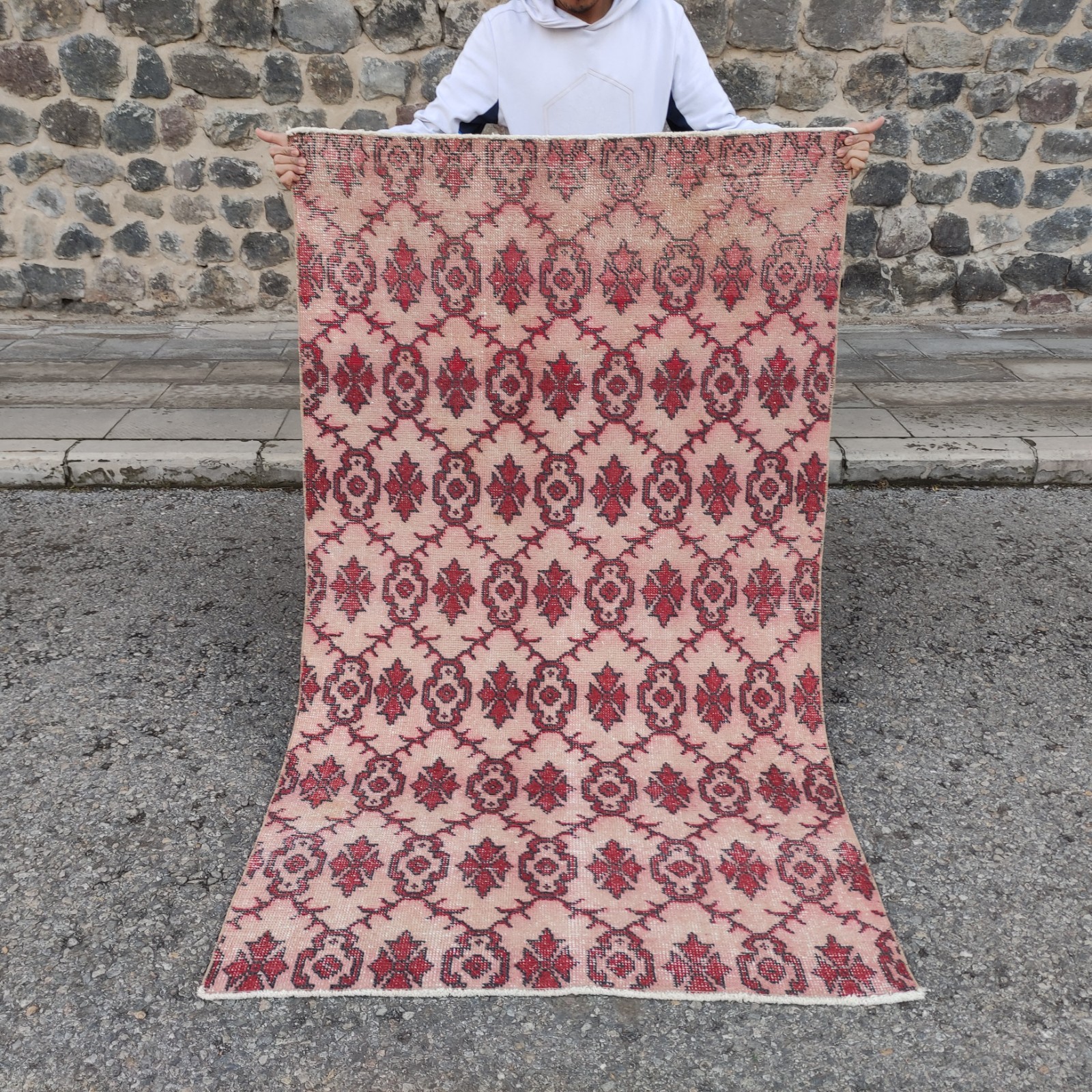 Vintage Rare motif Area Rug 3.71 x 6.33 ft , 4×6 Handmade Wool Rug 113 x 193 cm