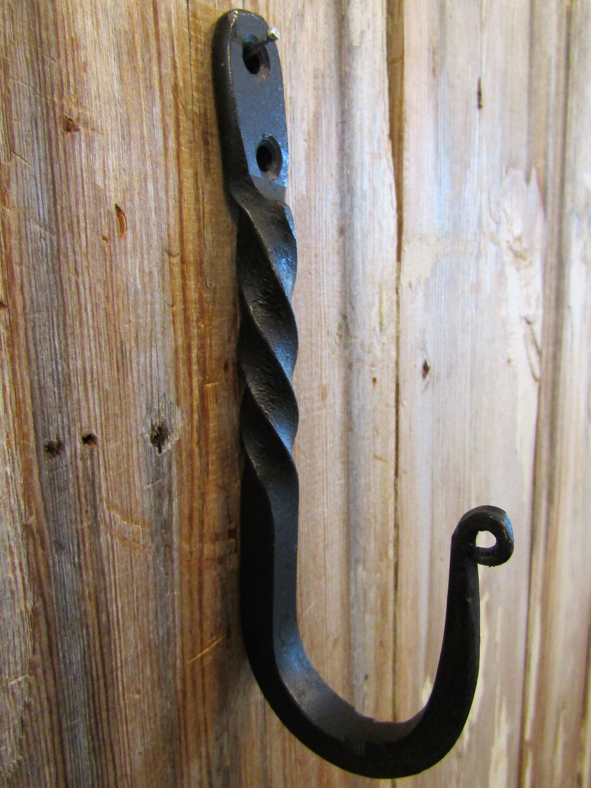 Black Antique-Style Large Heavy Duty 6.25″ Wrought Iron Colonial Twist Coat Hook