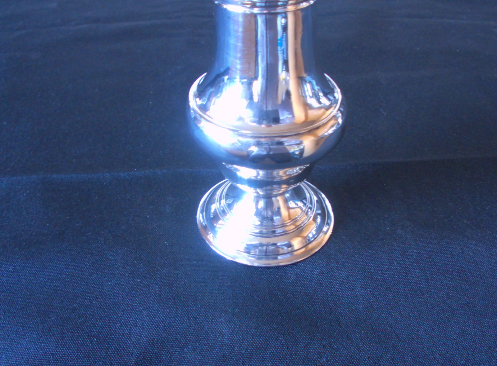 Solid Silver George 111 Muffineer Sugar Caster Hallmark Date 1784 By George Smit